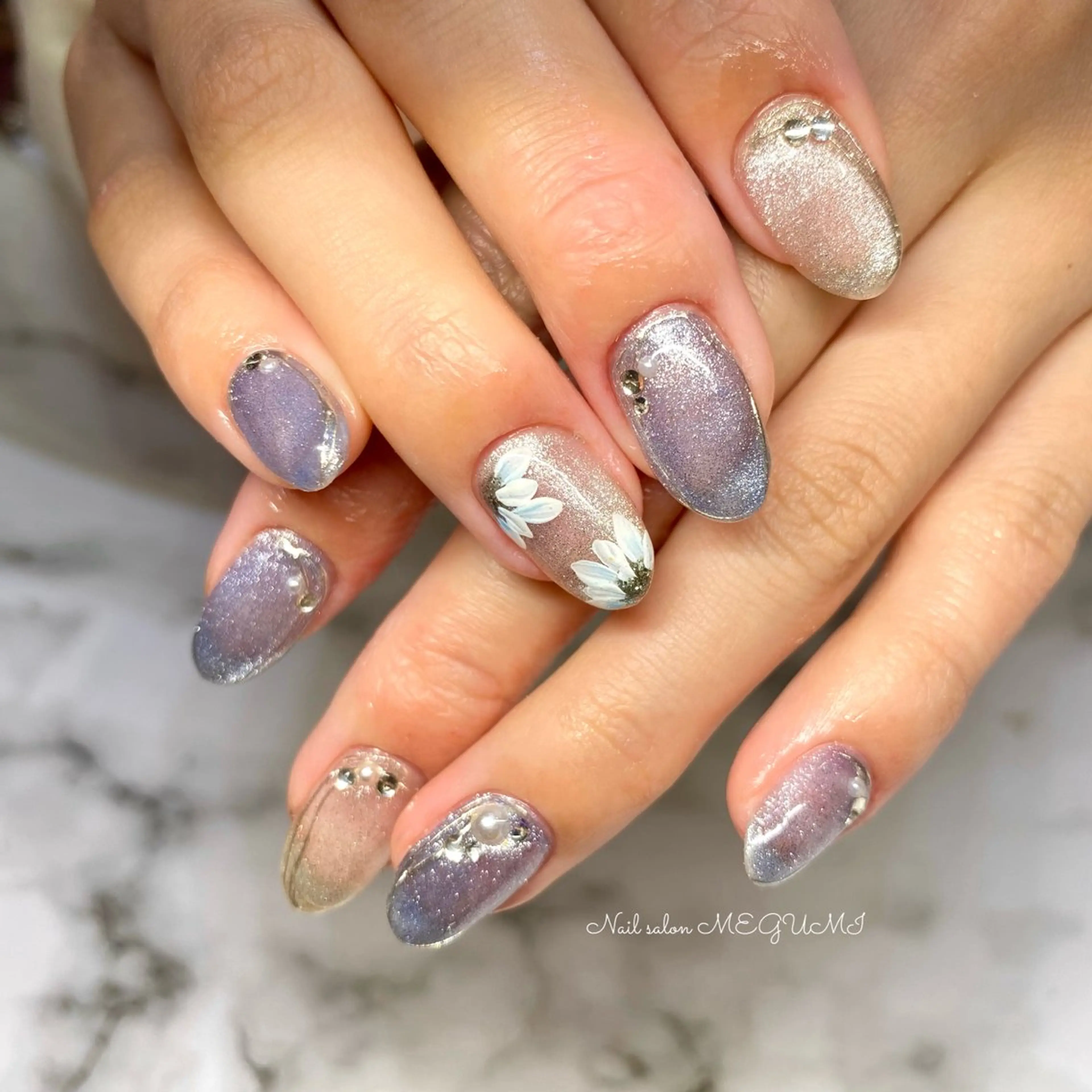 ネイル ゴージャス 持ち込み Nail salon MEGUMIのネイルデザイン