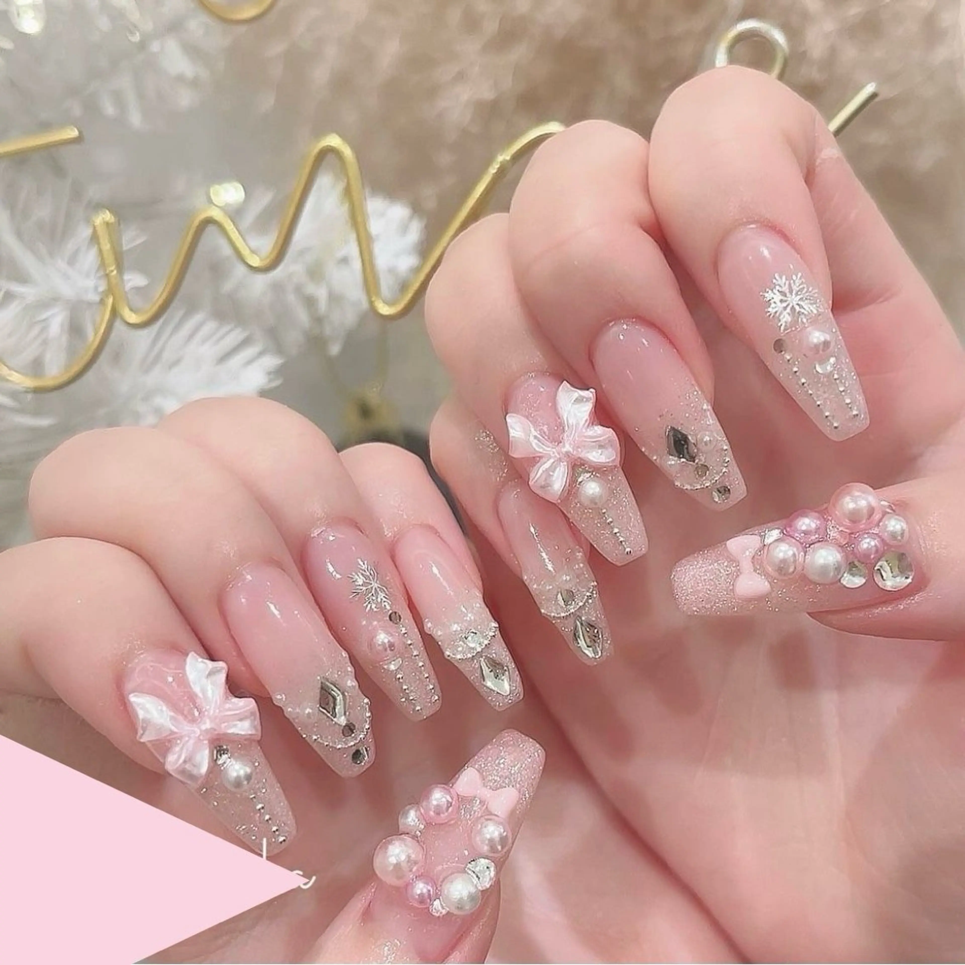 💗チップ長さ出し10本・アートやり放題&パーツ付け放題の写真