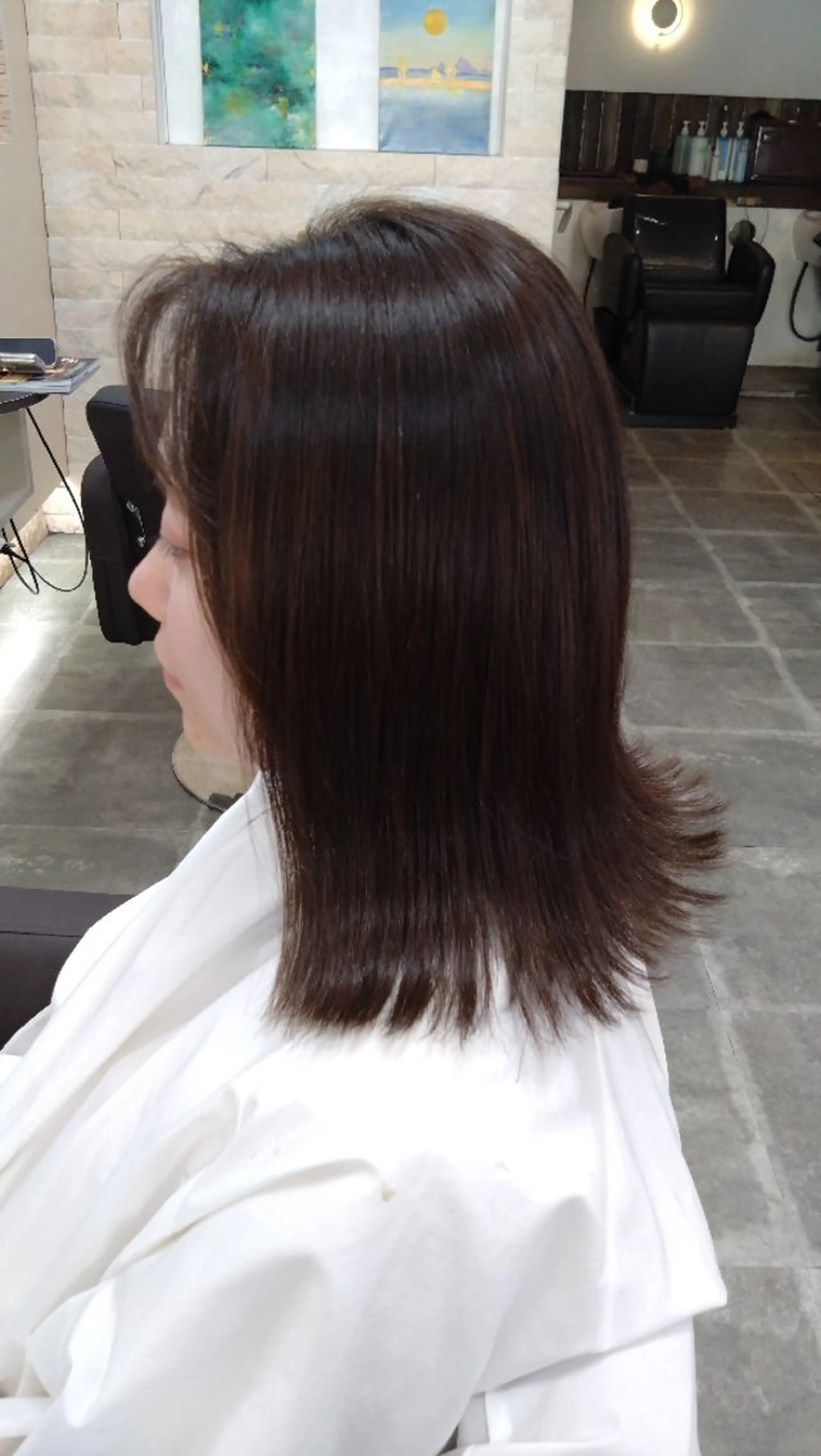 ミディアム est hair selma 自由が丘店所属・有賀 ちかのヘアスタイル