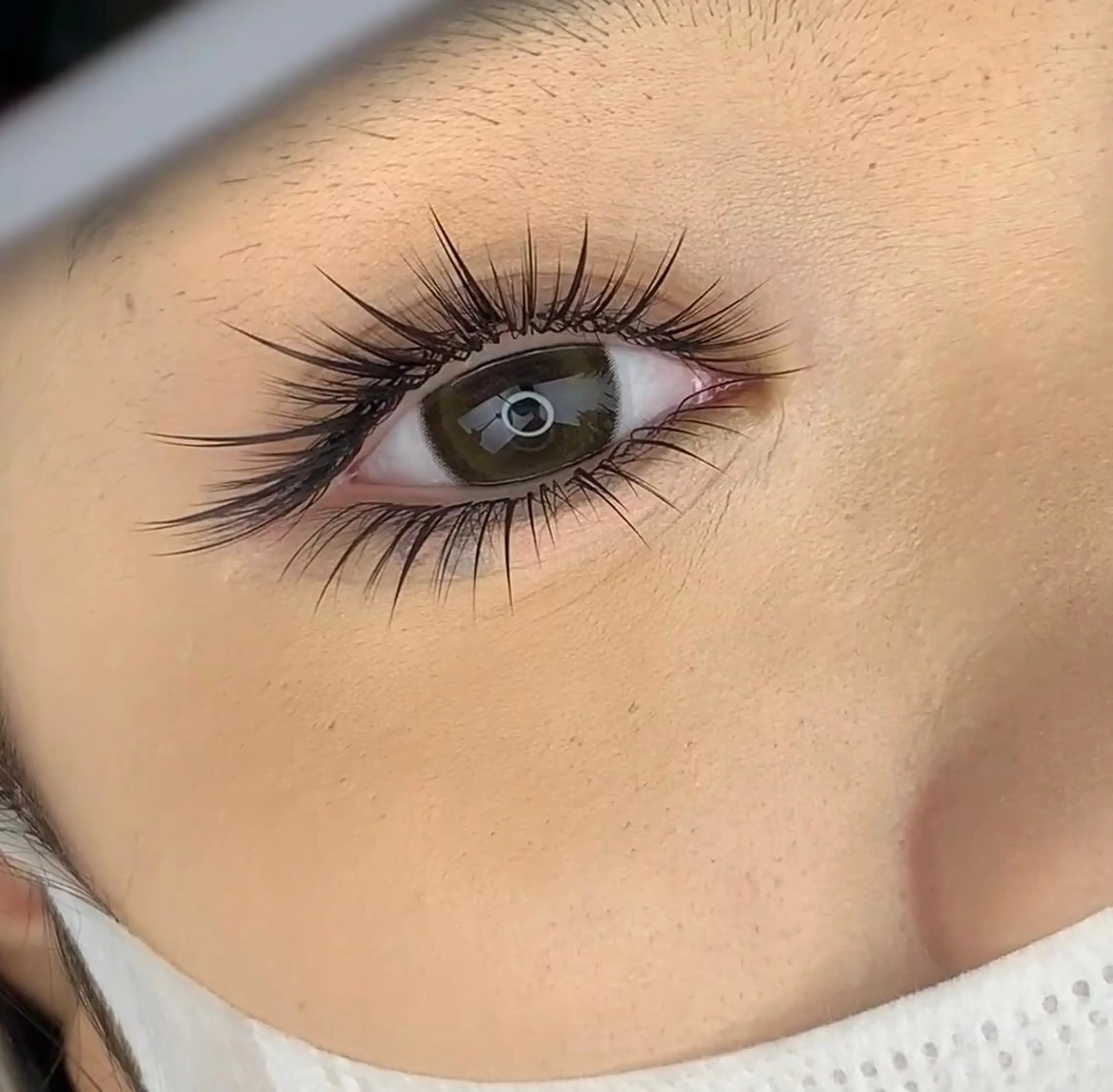 マツエク・マツパ バインドロック フラットラッシュ ナチュラル パリジェンヌラッシュリフト まつげパーマ YK 美學院のネイルデザイン