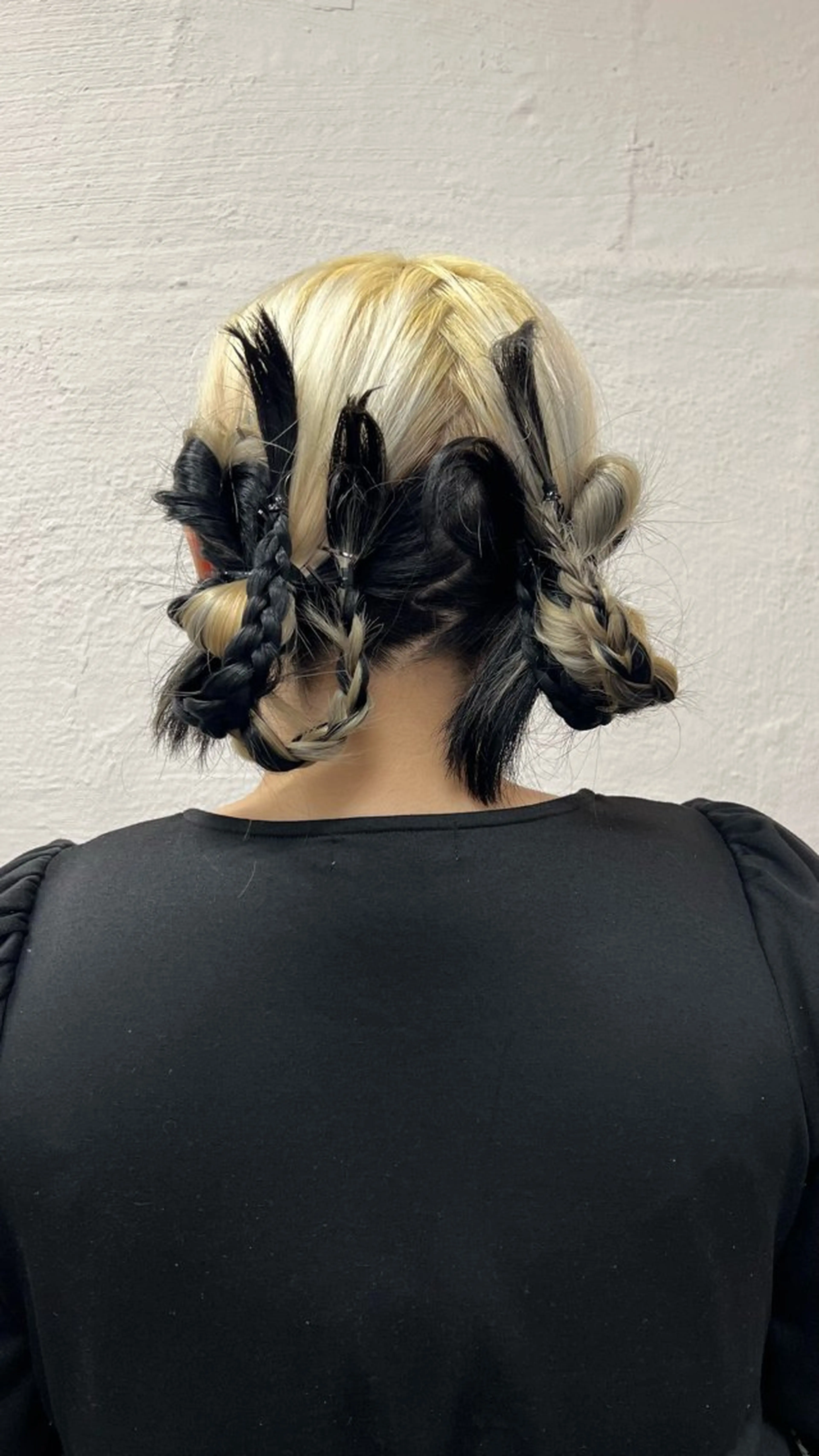 ロング カラー ヘアアレンジ 🎀tokute ナオ🧸のヘアスタイル