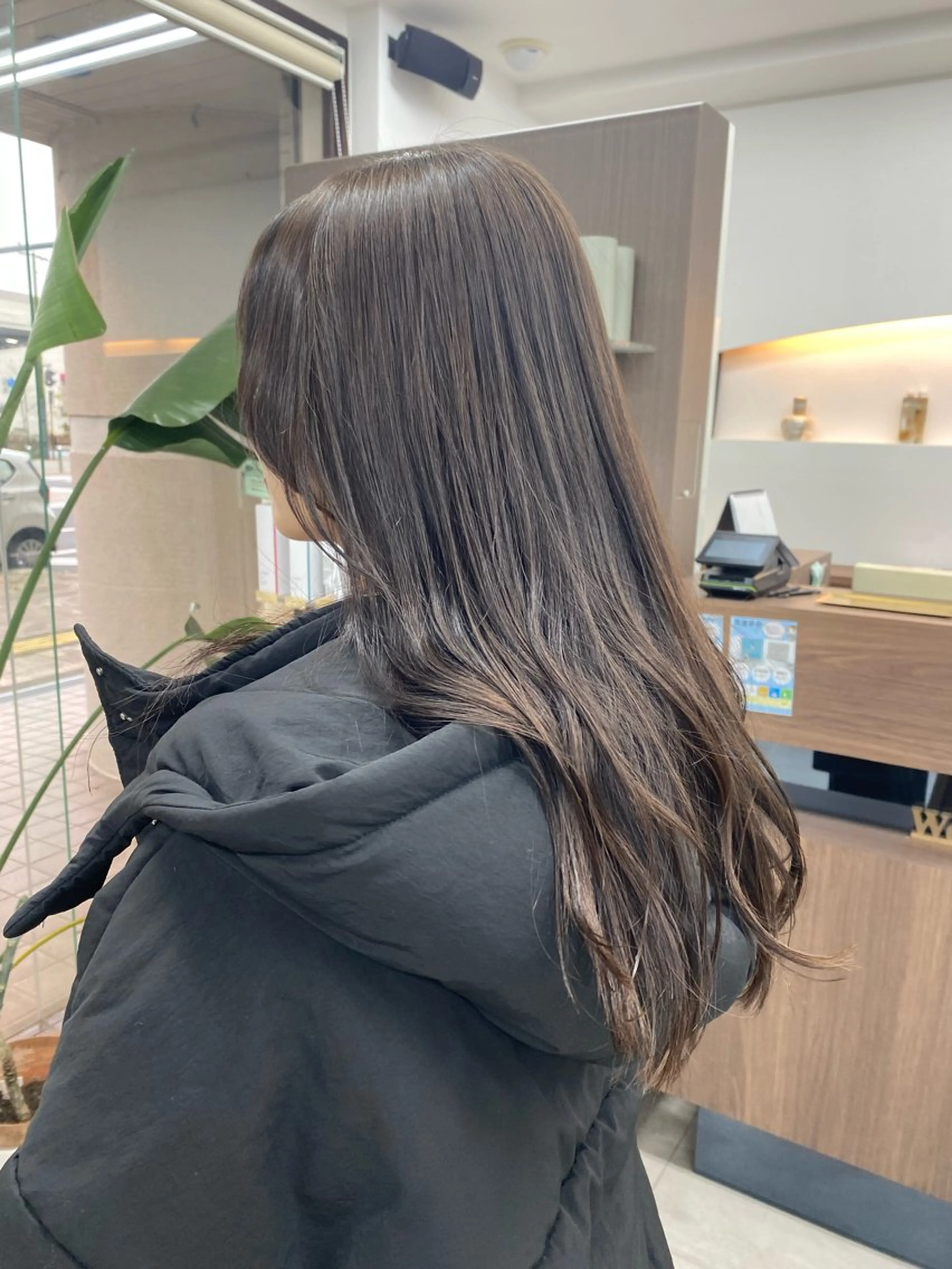 ロング ヘアカラー トリートメント 月野涼風 /レイヤーカットのヘアスタイル