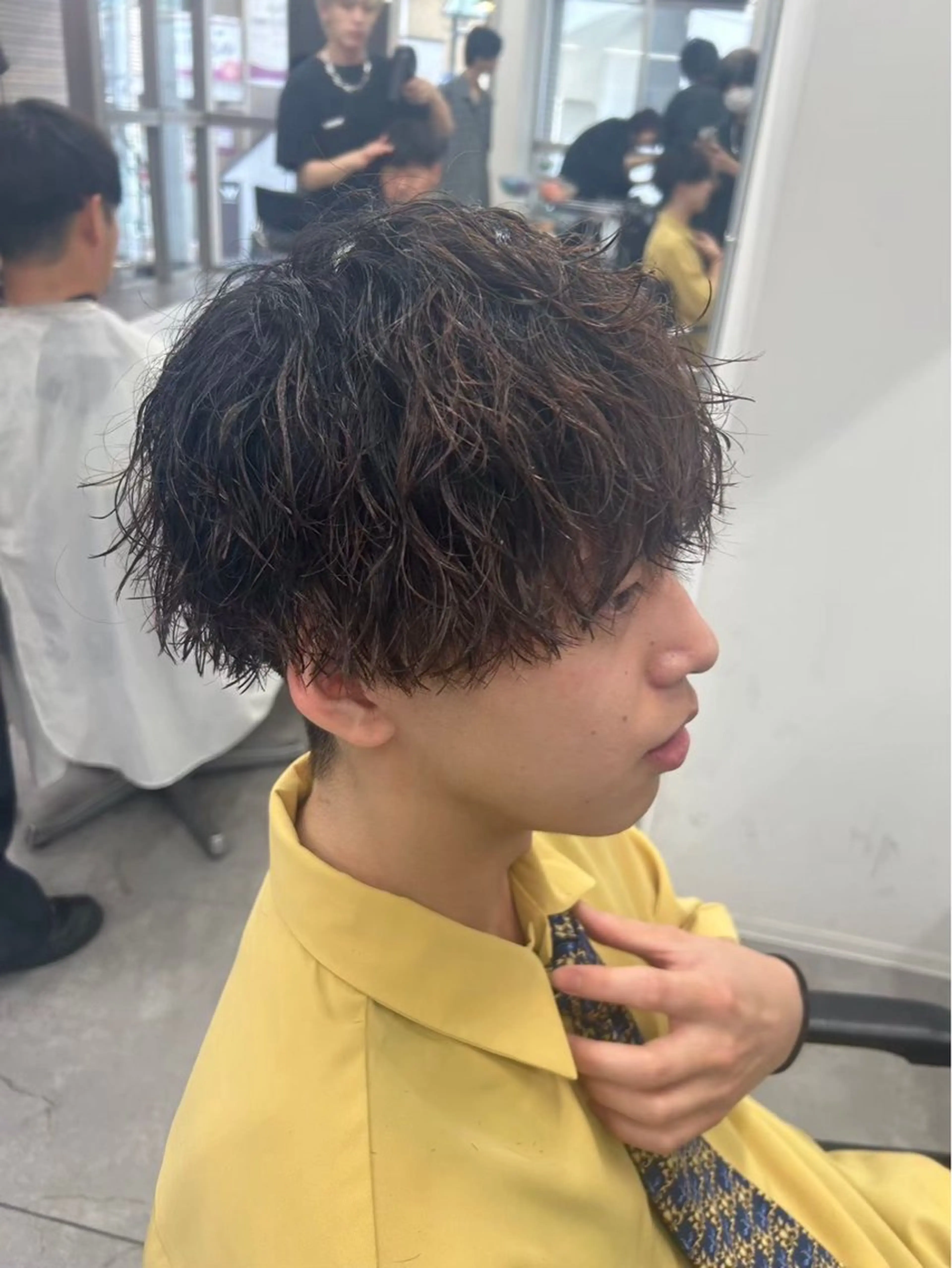 ショート パーマ メンズ カット パーマ ヘアセット 町田/波巻き/ シャドウ/メンズのヘアスタイル