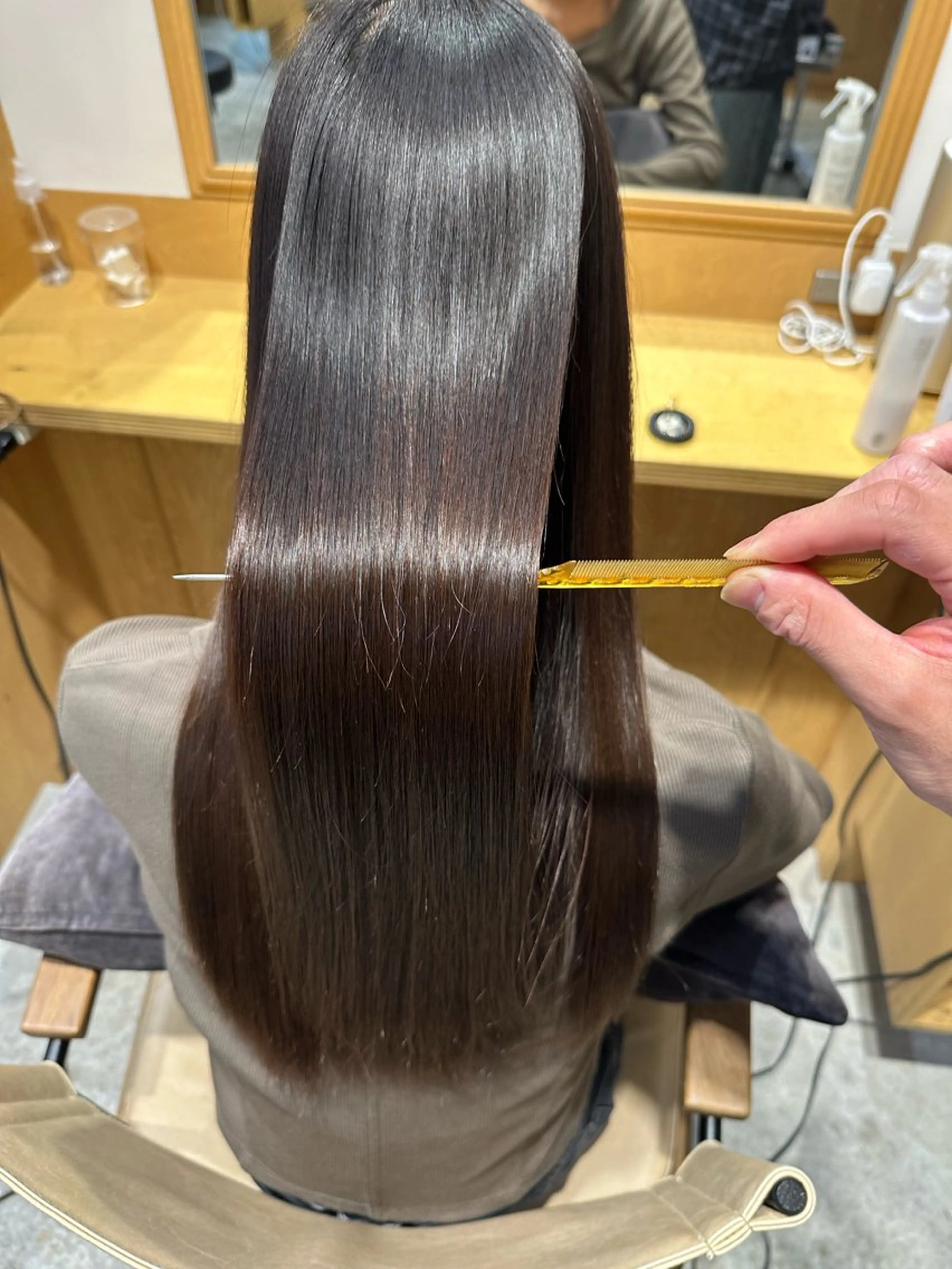 ロング youres hair 髪質改善トリートメント&ヘッドスパ　恵比寿本店所属・恵比寿/ブリーチ/ 髪質改善/フミヤのヘアスタイル