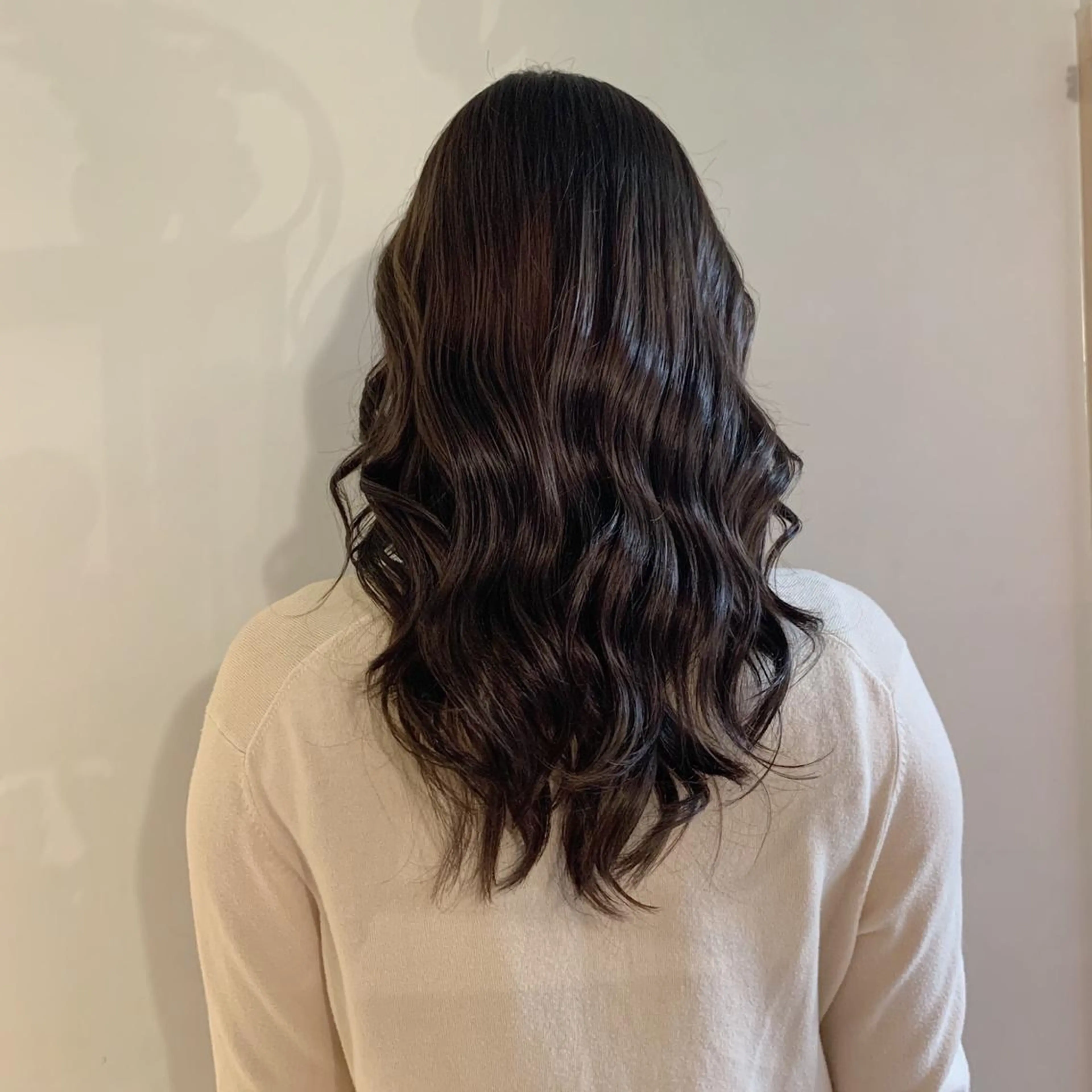 セミロング カラー アッシュ アッシュグレー アッシュグレージュ グレージュ zeen札幌店所属・sumina すみなのヘアスタイル