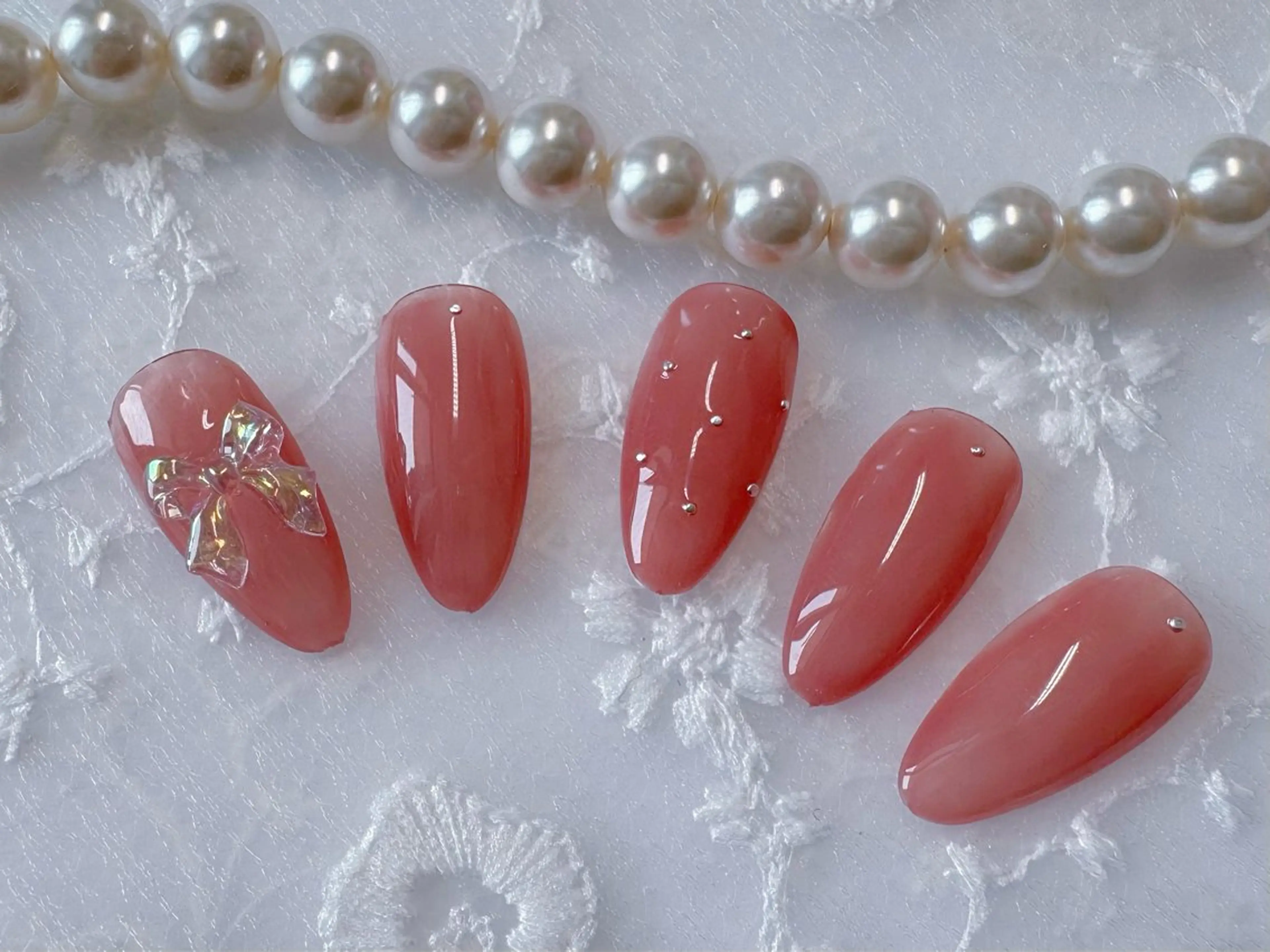 ネイル ハンドネイル ビューティーサロン フラワーズ所属・ビューティーサロン フラワーズ ヒのネイルデザイン