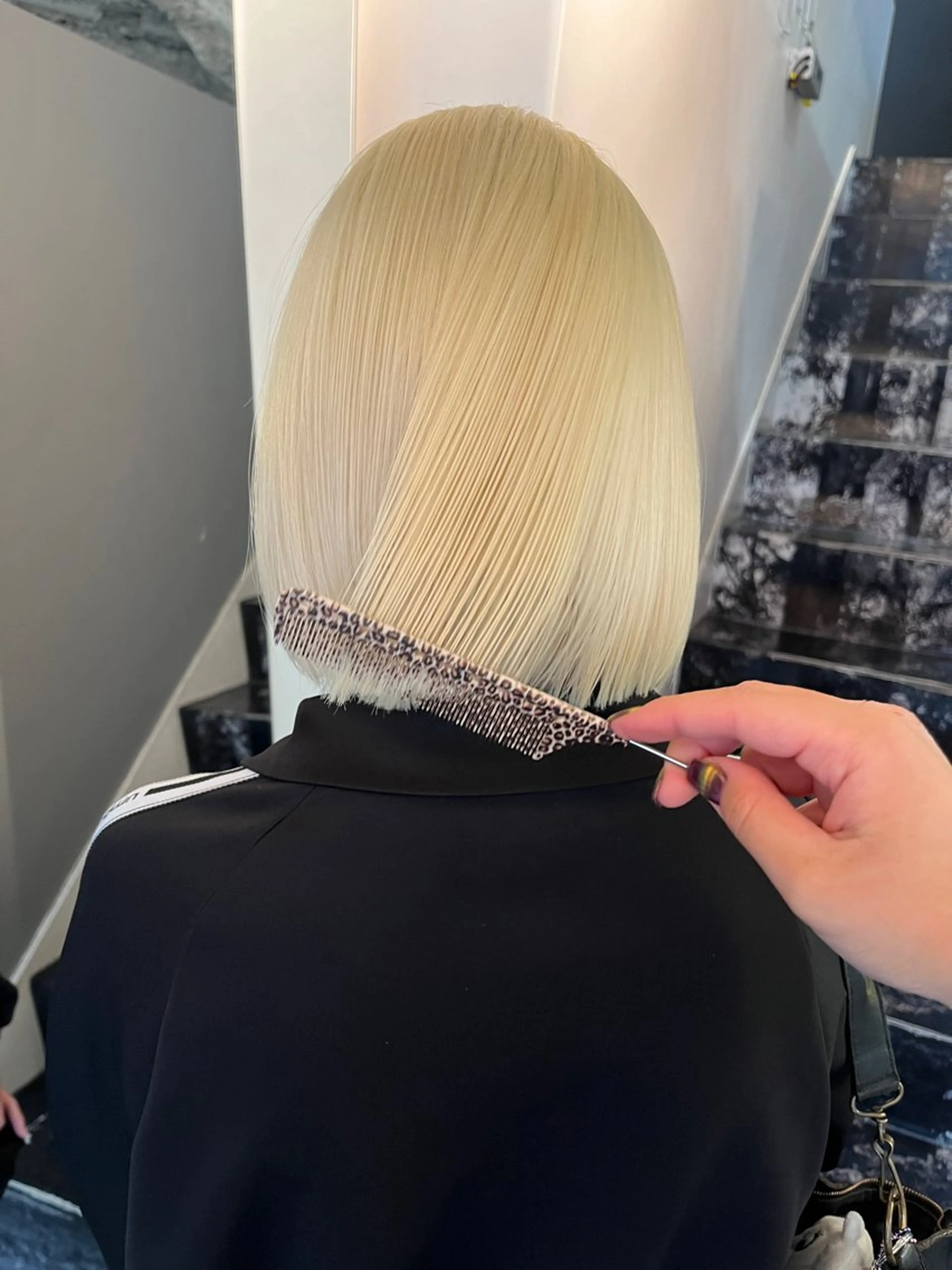 カラー ヘアカラー トリートメント 秋濱 佳穂のヘアスタイル