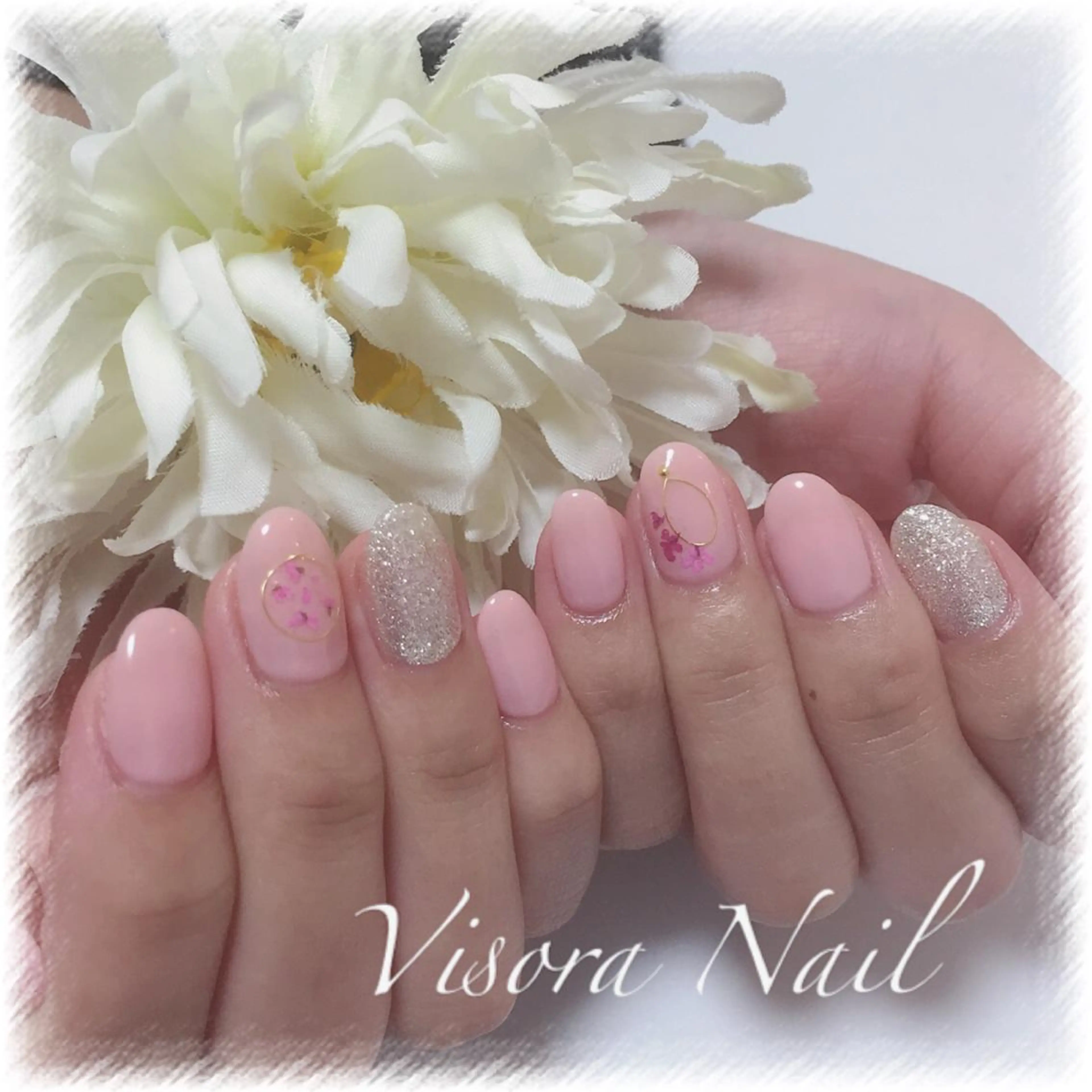 ネイル 美SORA ～ｳﾞｨｿﾗ～のネイルデザイン