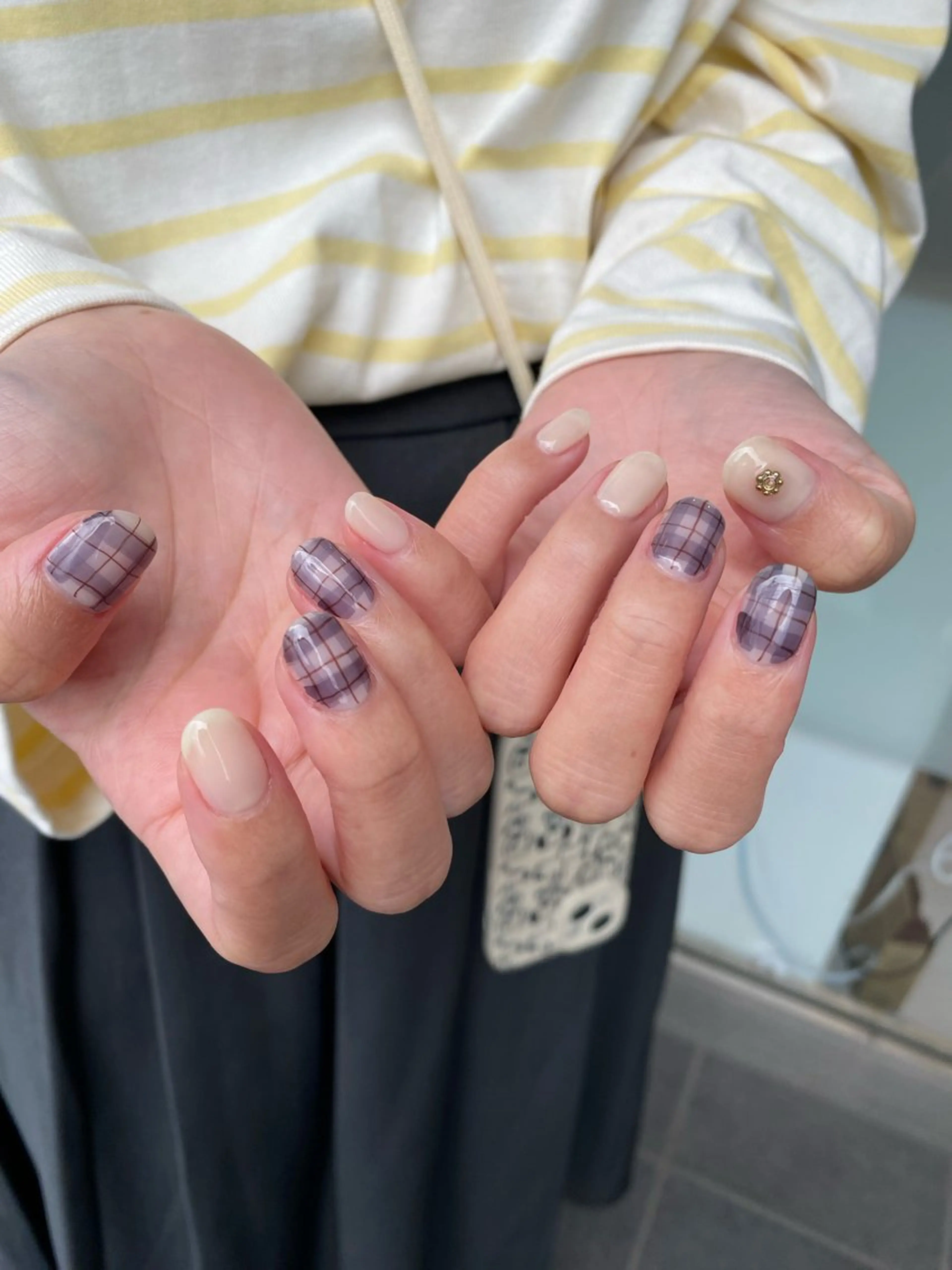 ネイル ジェルネイル マグネットネイル ニュアンスネイル ワンカラーネイル パラジェル ハンドネイル 草加ニュアンスネイル 🌚hersのネイルデザイン