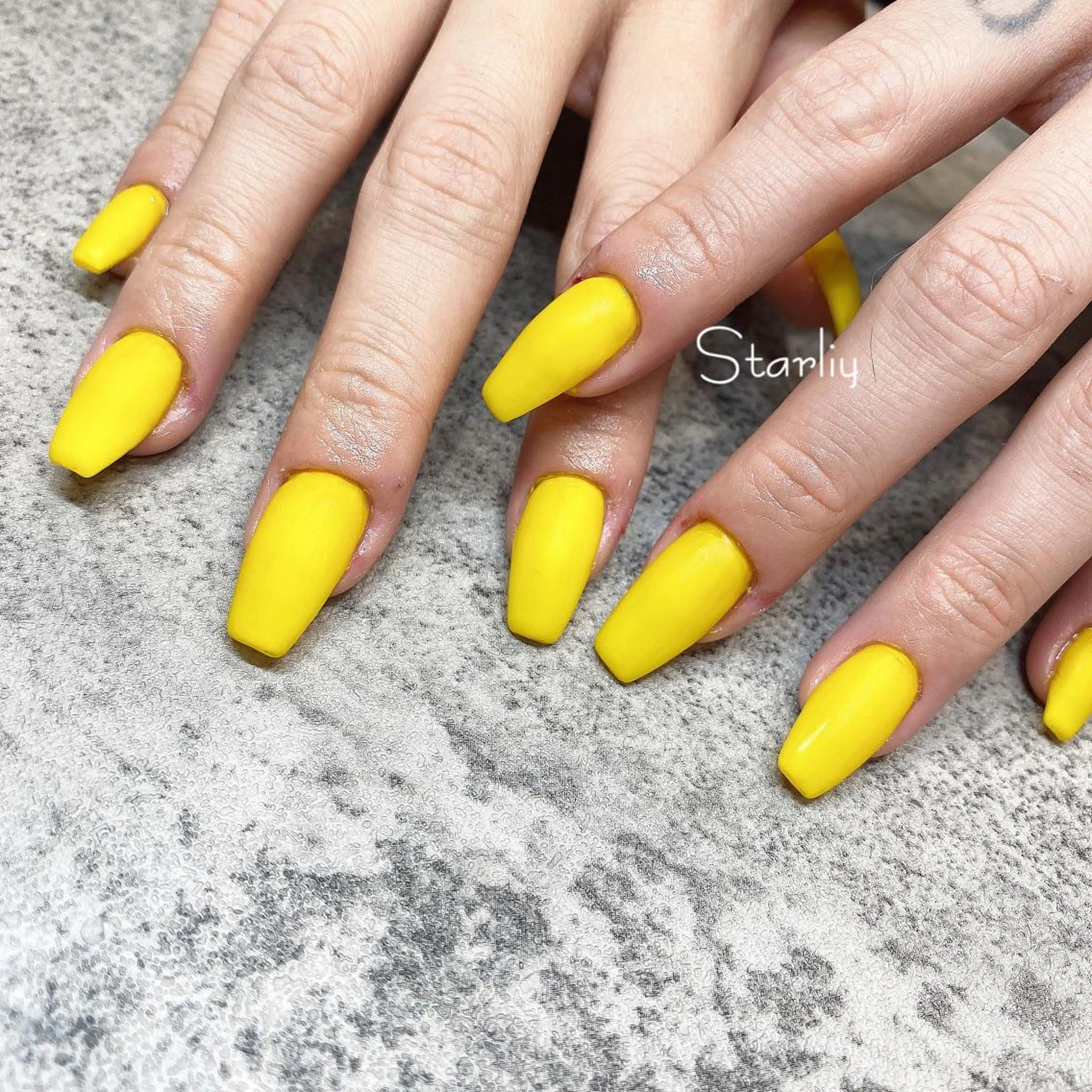 ネイル Starliy所属・~Starliy~ 三重県津市のネイルデザイン