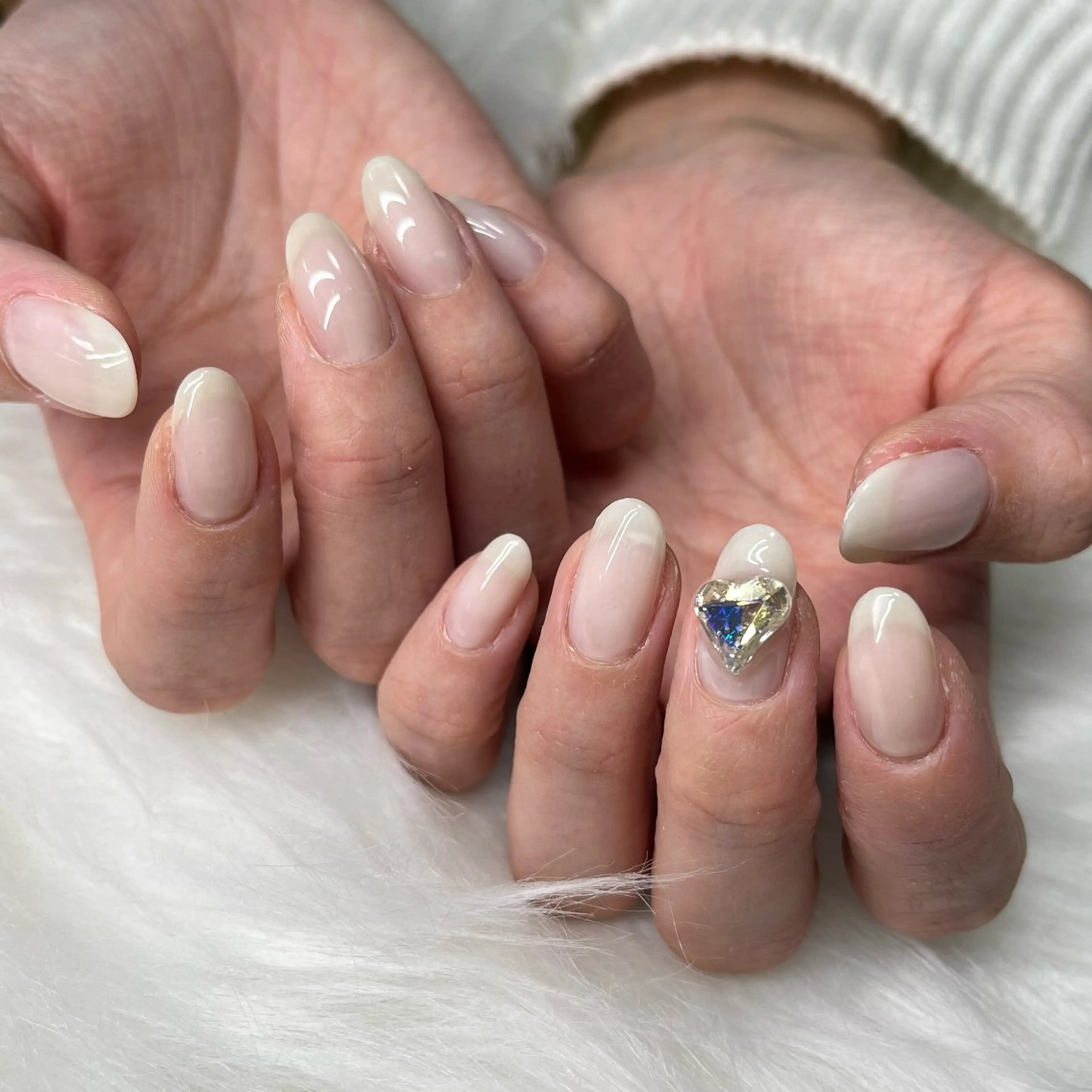 ネイル アートネイル キラキラネイル 韓国ネイル ラメ(グリッター) ロングネイル ハンドネイル 🐕🦺Yappy 💗A-tanのネイルデザイン