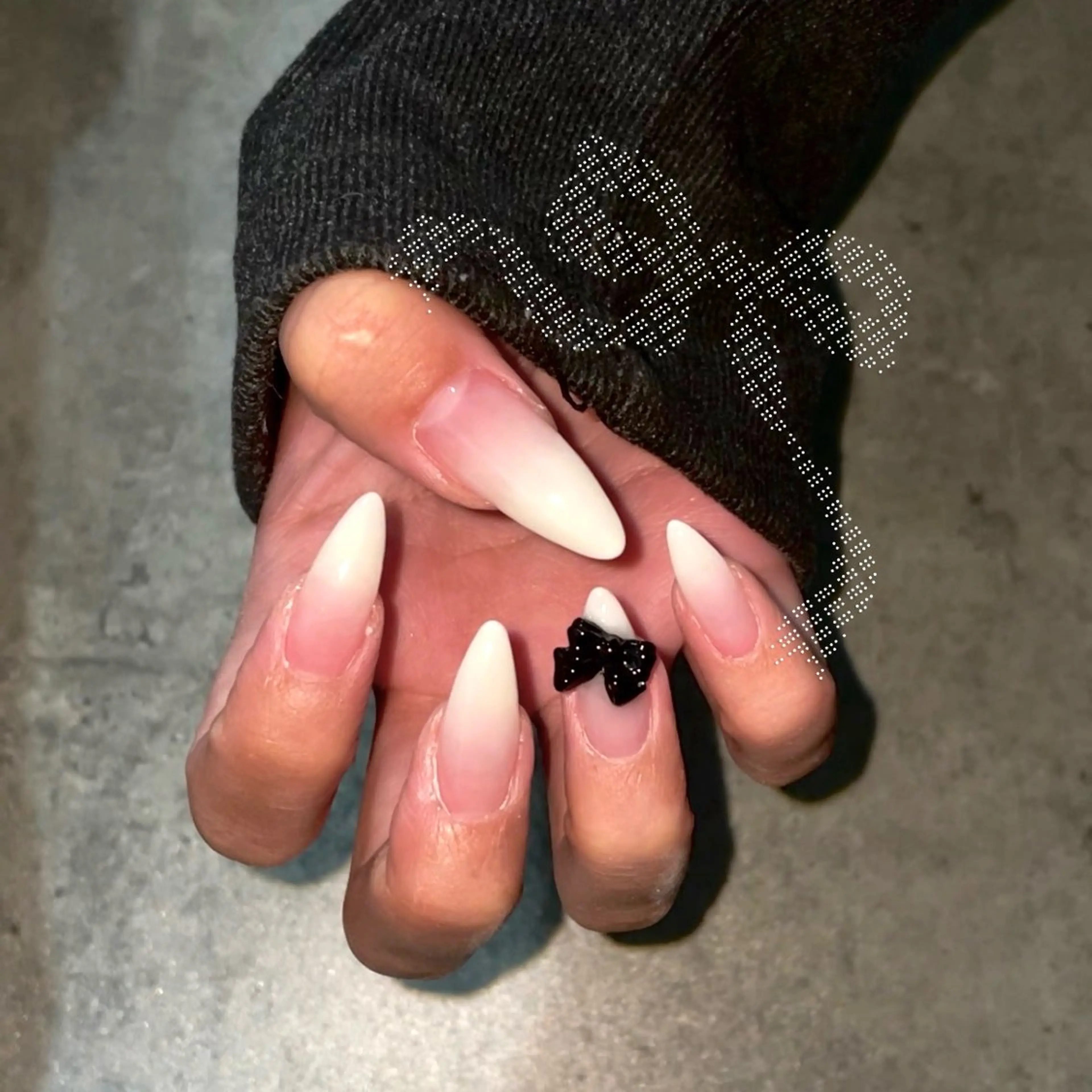 【初回ソフトジェルオフ無料】⟡.·*.color gradation / french ⟡.·*.の写真