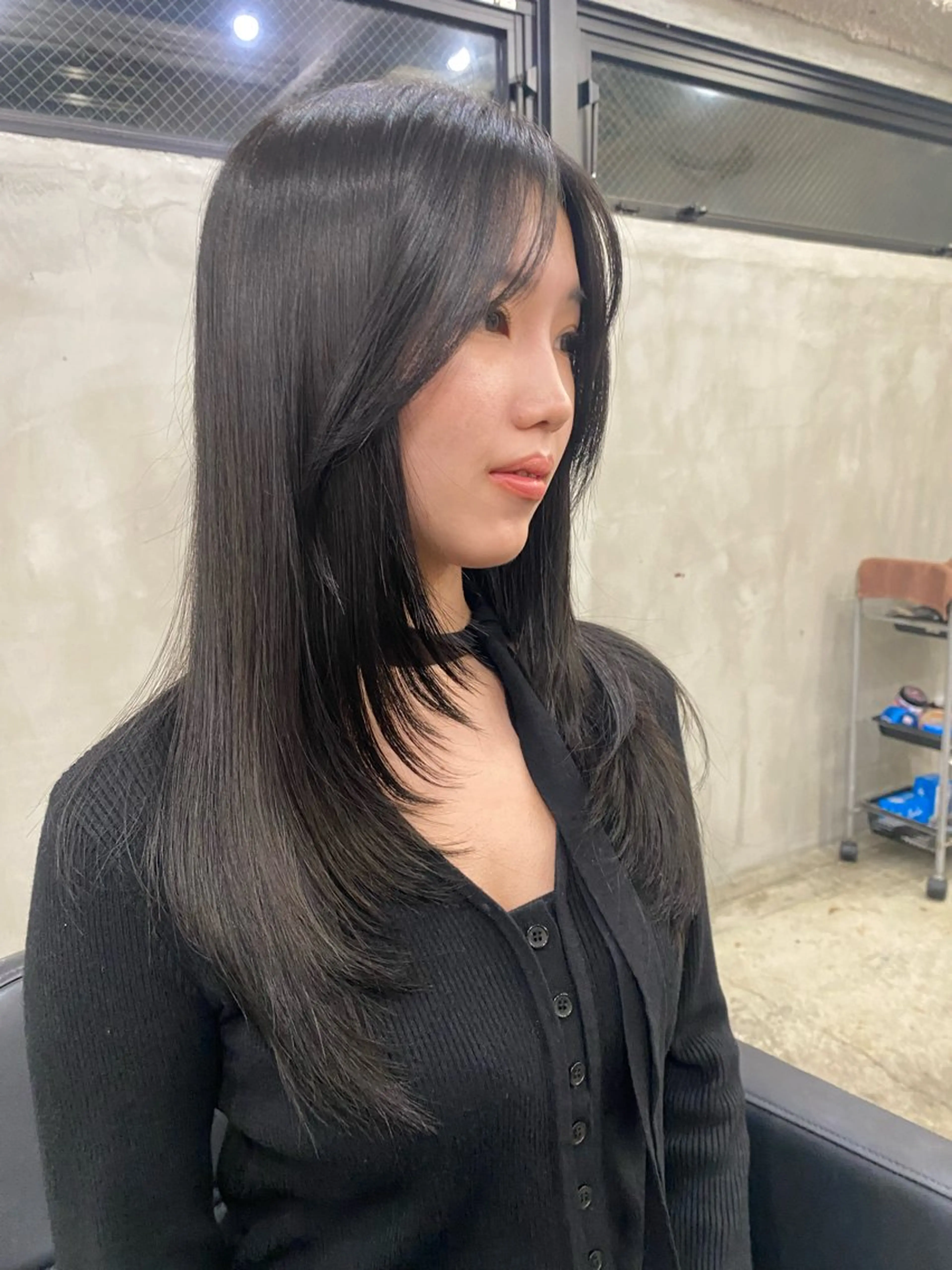 セミロング ハイレイヤー 韓国風ヘア レイヤーカット カット ヘアカラー Ra-Ffichi by siun所属・宮田海聖 ナチュラル/美髪のヘアスタイル
