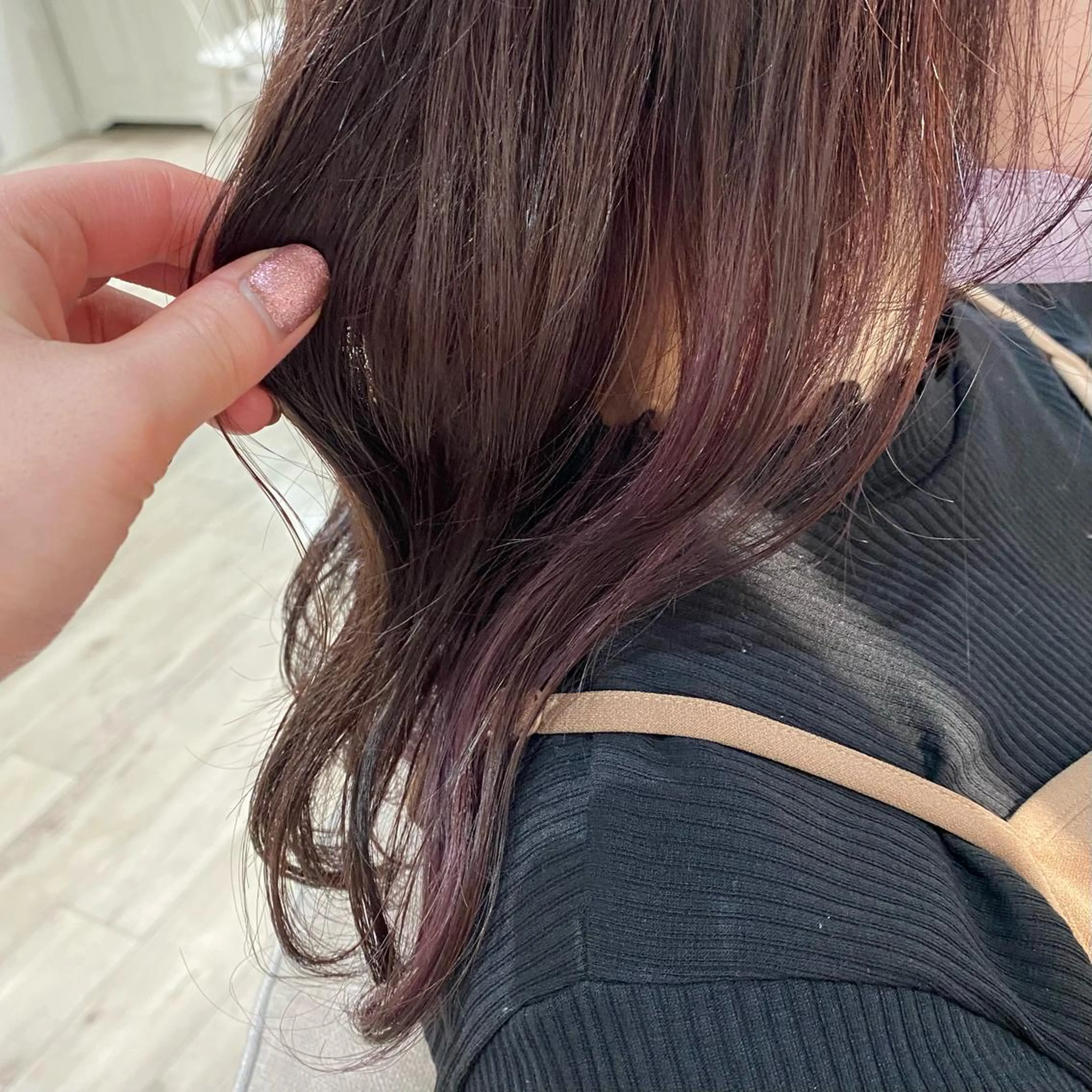 セミロング カラー ブリーチ ラベンダーカラー ブリーチなしカラー Eliss 堀江所属・暖色カラー🎀 門内 梨真のヘアスタイル