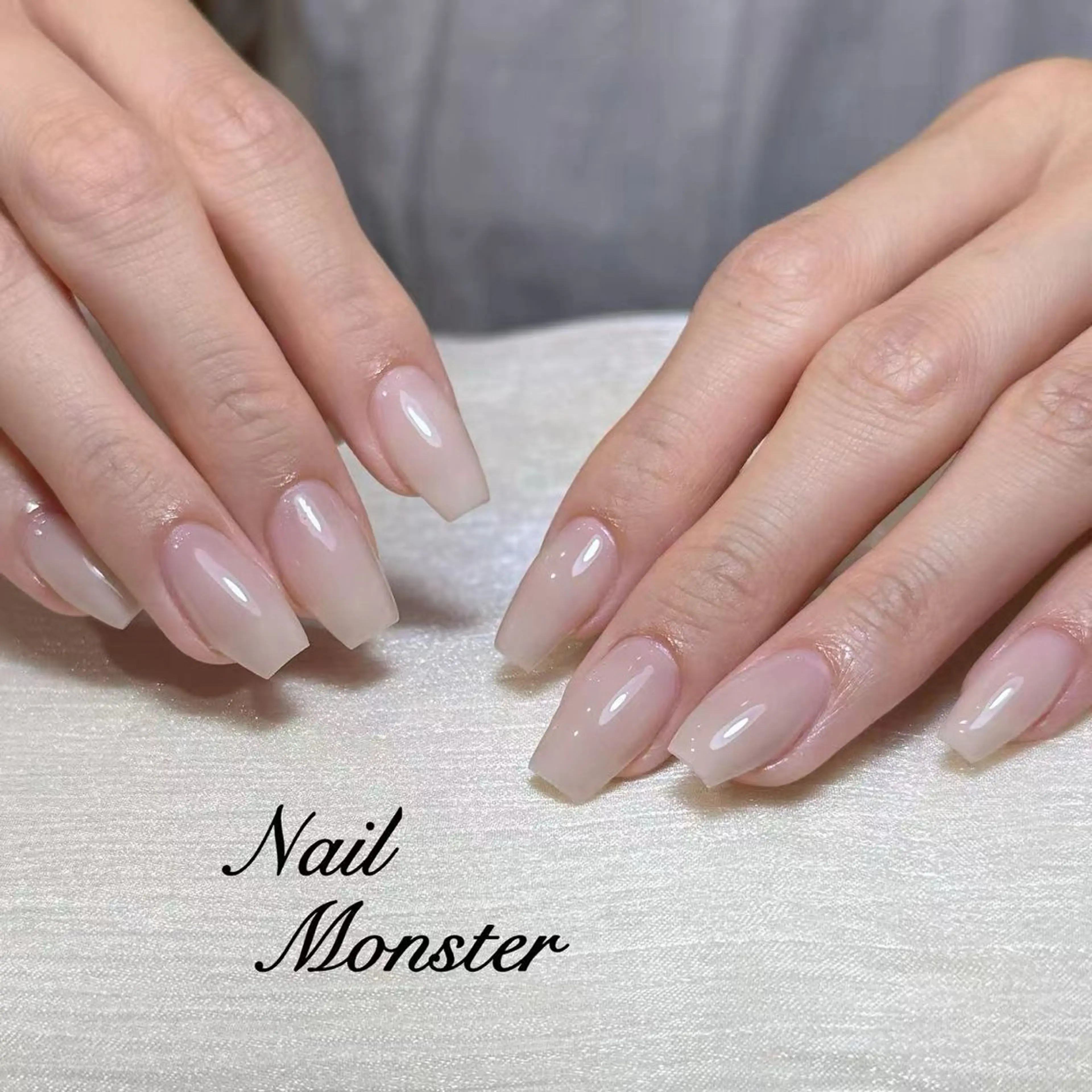 ネイル アートネイル オーロラネイル ガーリー キラキラネイル 韓国ネイル ハンドネイル ハンドケア Nail Monsterのネイルデザイン