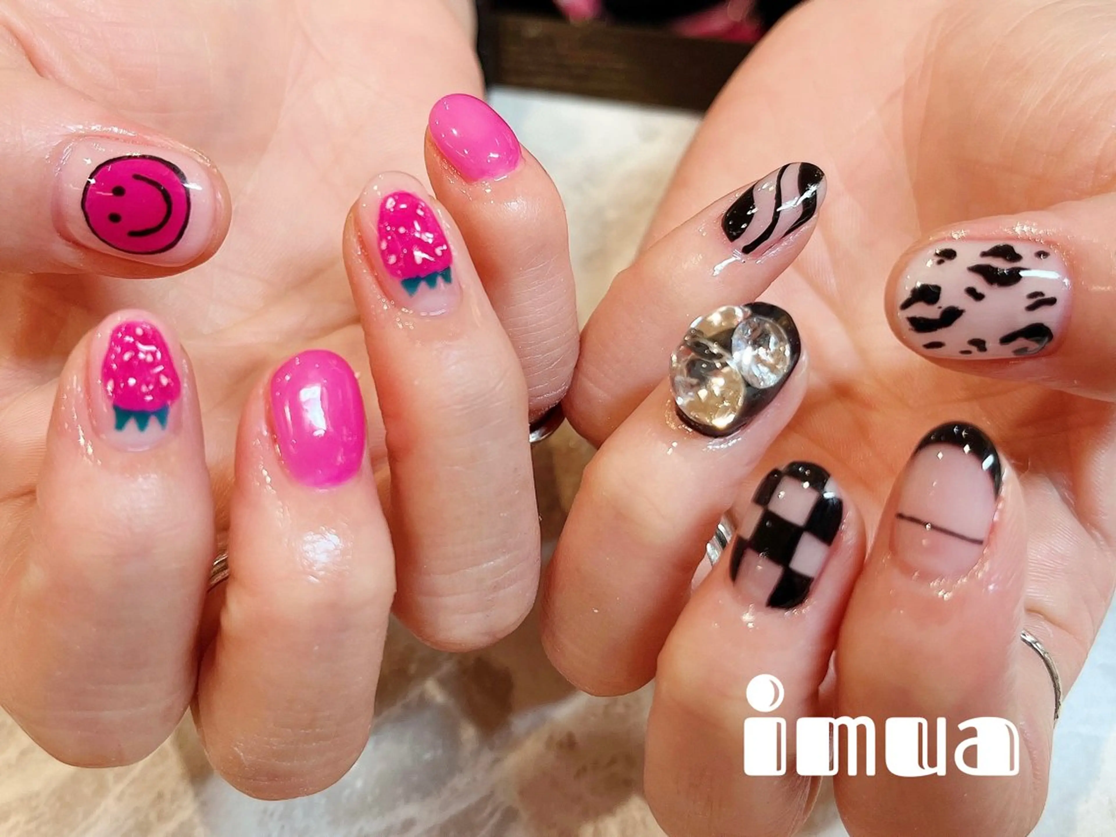 ネイル IMUA所属・IMUA🌴🌴 NAOMIのネイルデザイン