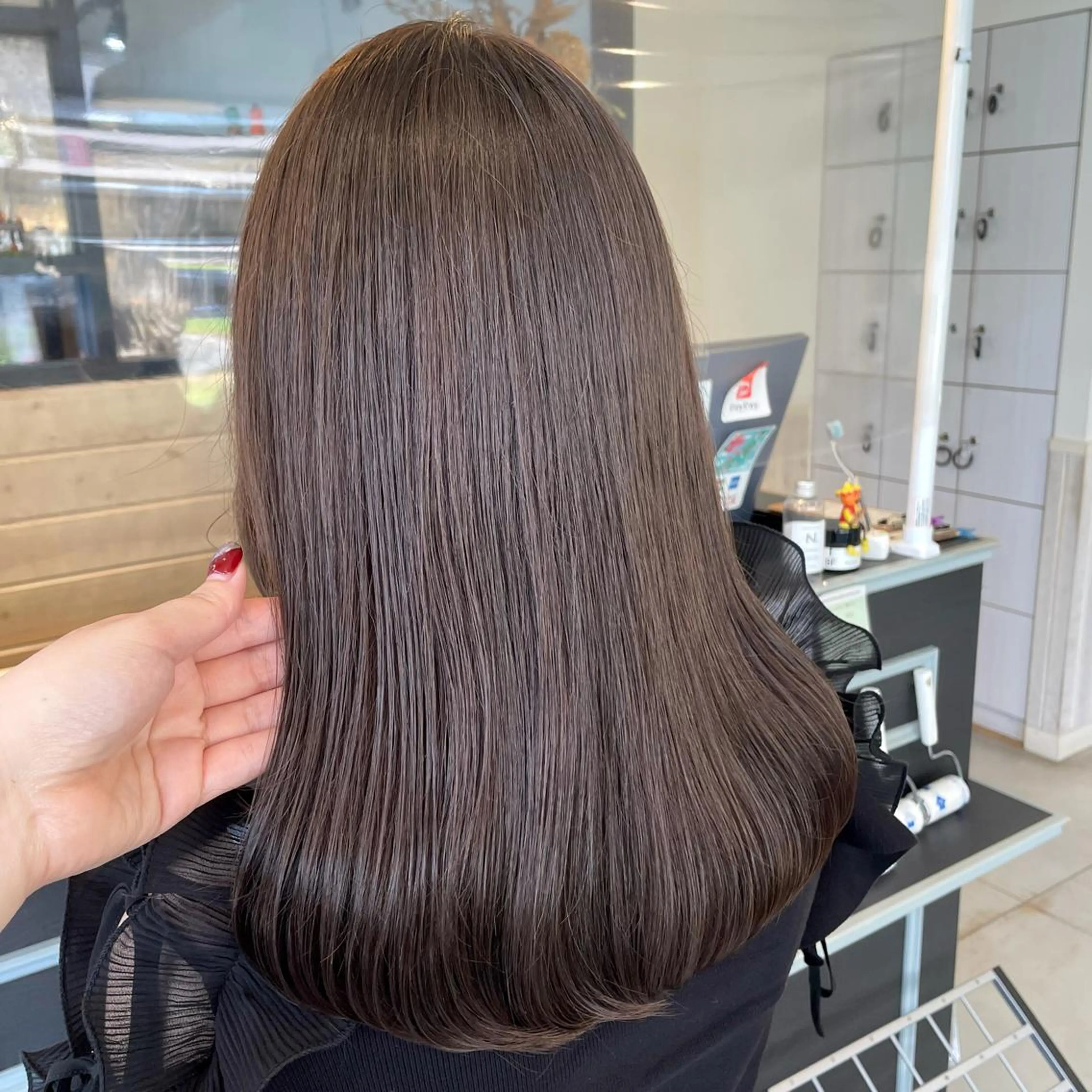 ロング カラー スナコザワ レナのヘアスタイル