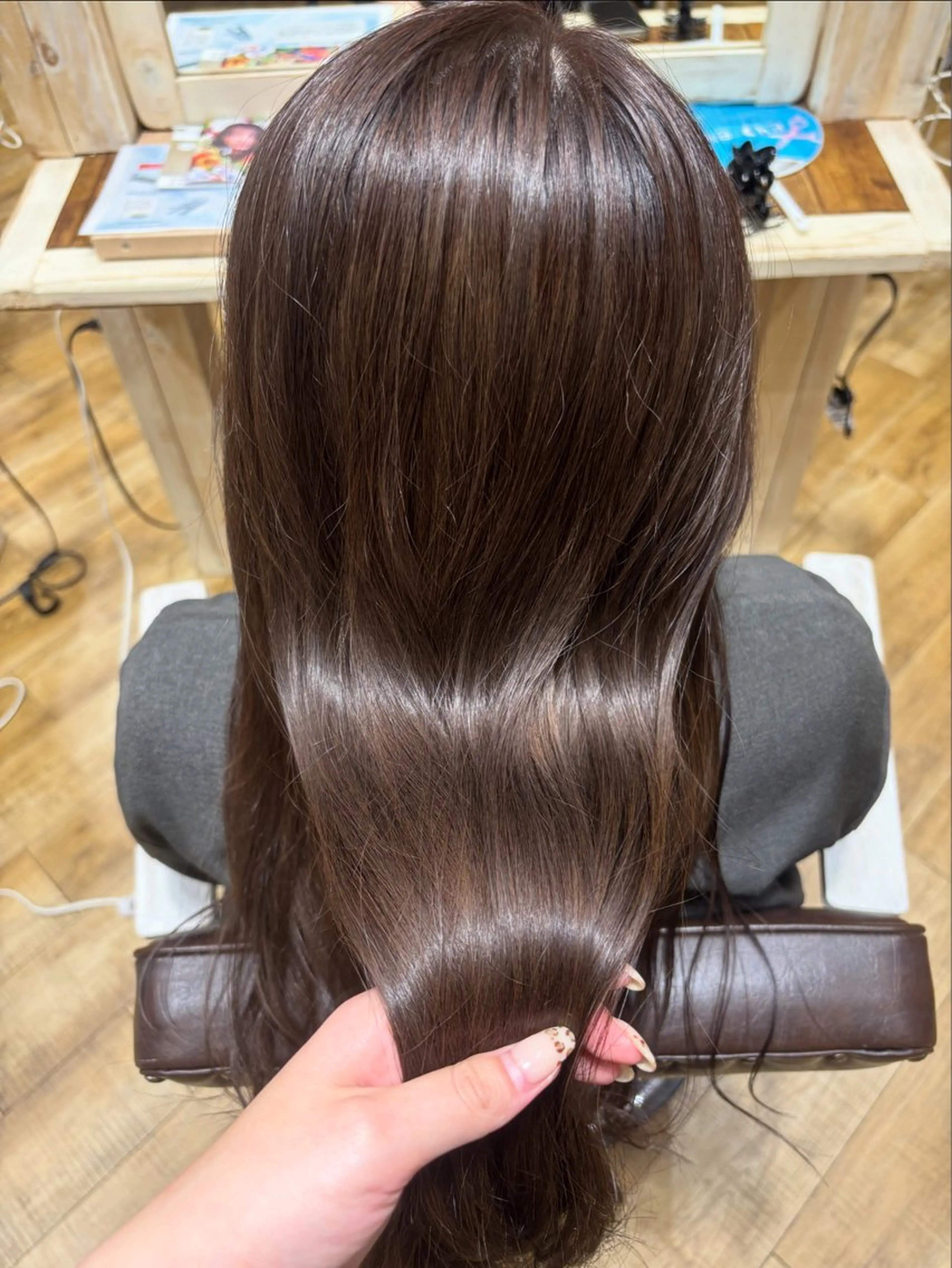 カラー カット ヘアカラー 森 明日希のヘアスタイル