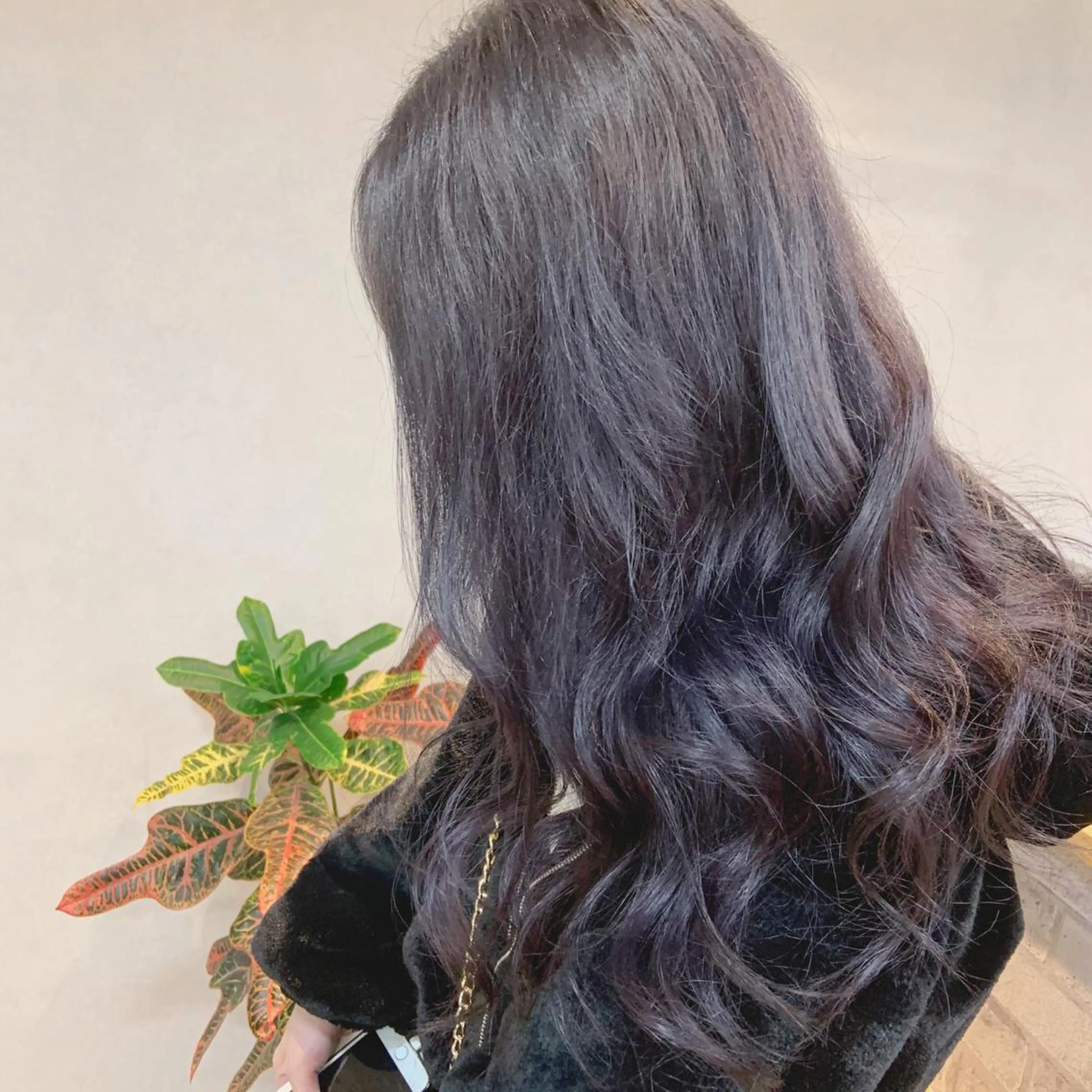 カラー ラベンダーカラー hair salon chic.所属・chic.エクステ. 艶カラー.miu🦊のヘアスタイル