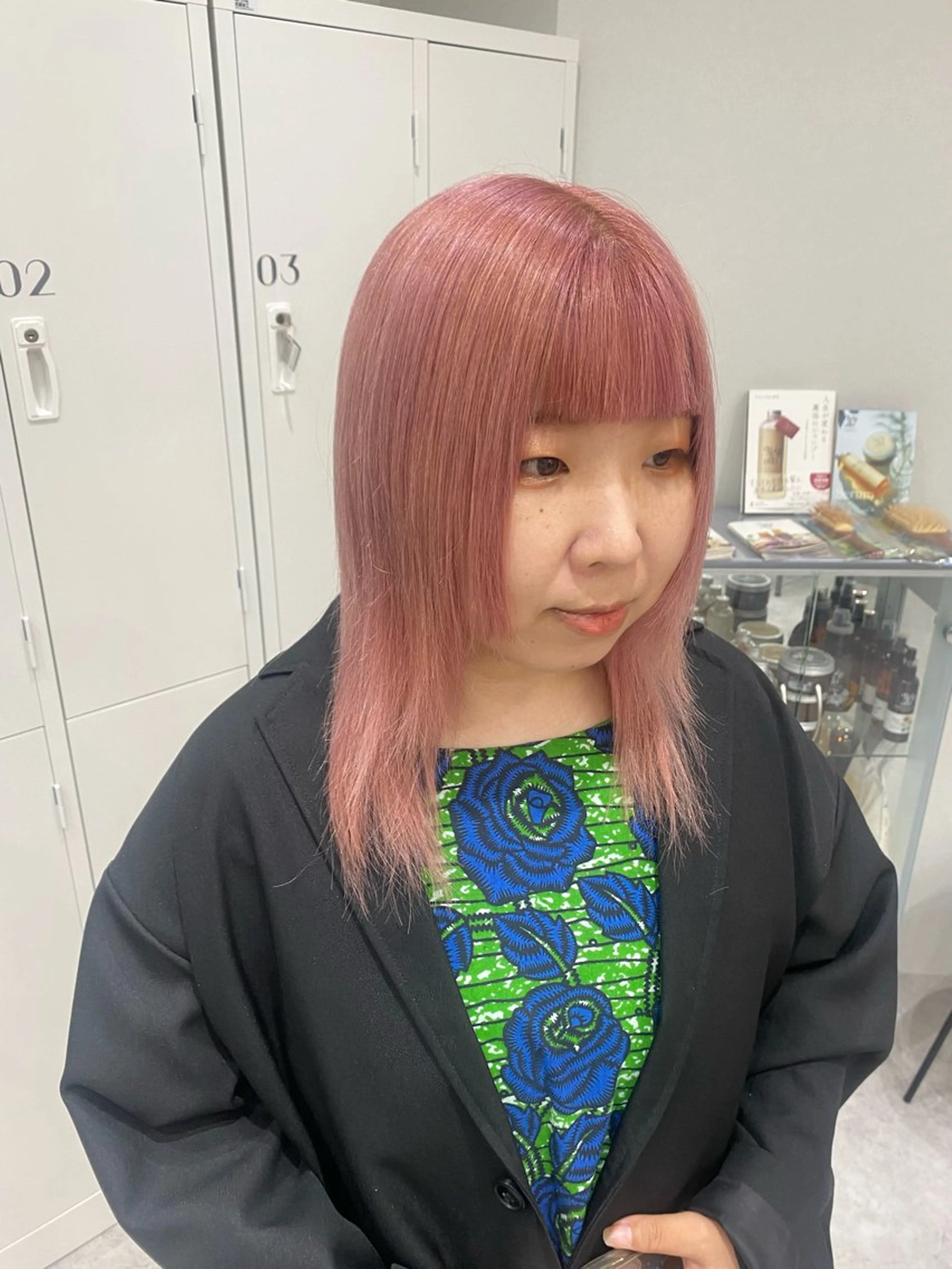 セミロング カラー ヘアアレンジ ブリーチ ピンクカラー ヘアカラー ボブ /ニュアンス/ satomi🧸💖のヘアスタイル