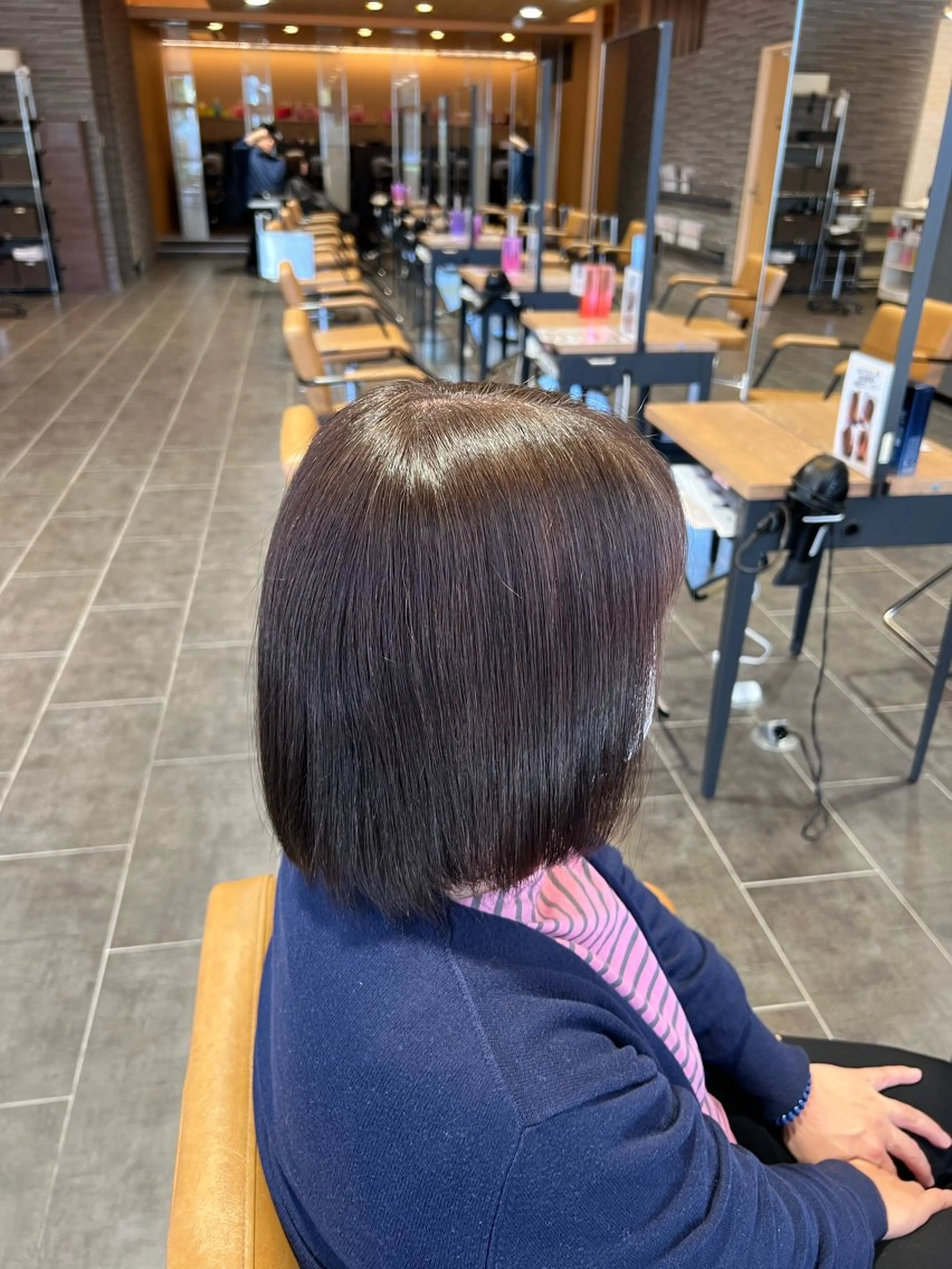 ショート カラー ツヤ髪の匠 山本晃太のヘアスタイル