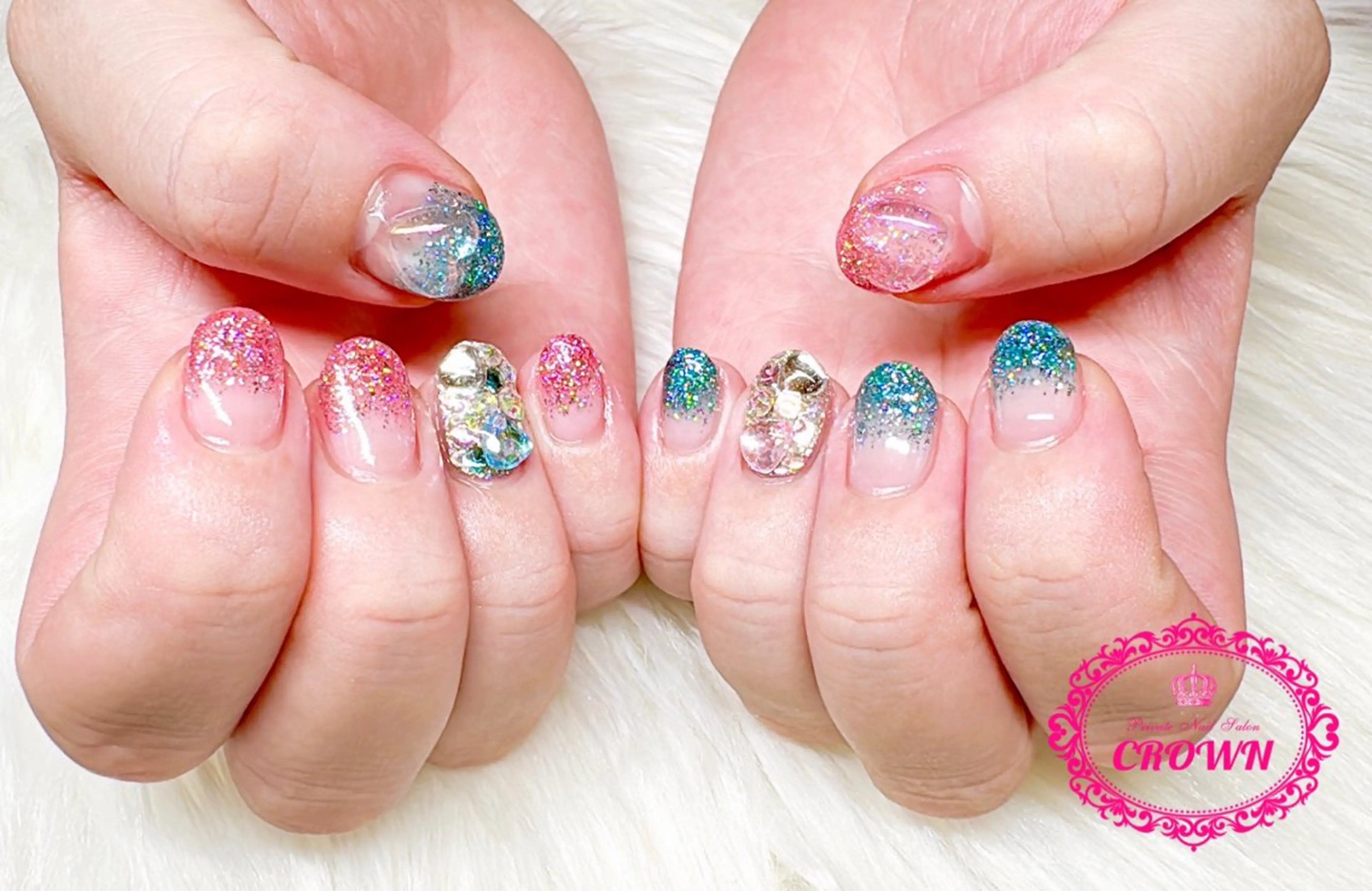 ネイル CROWN プライベートサロンのネイルデザイン