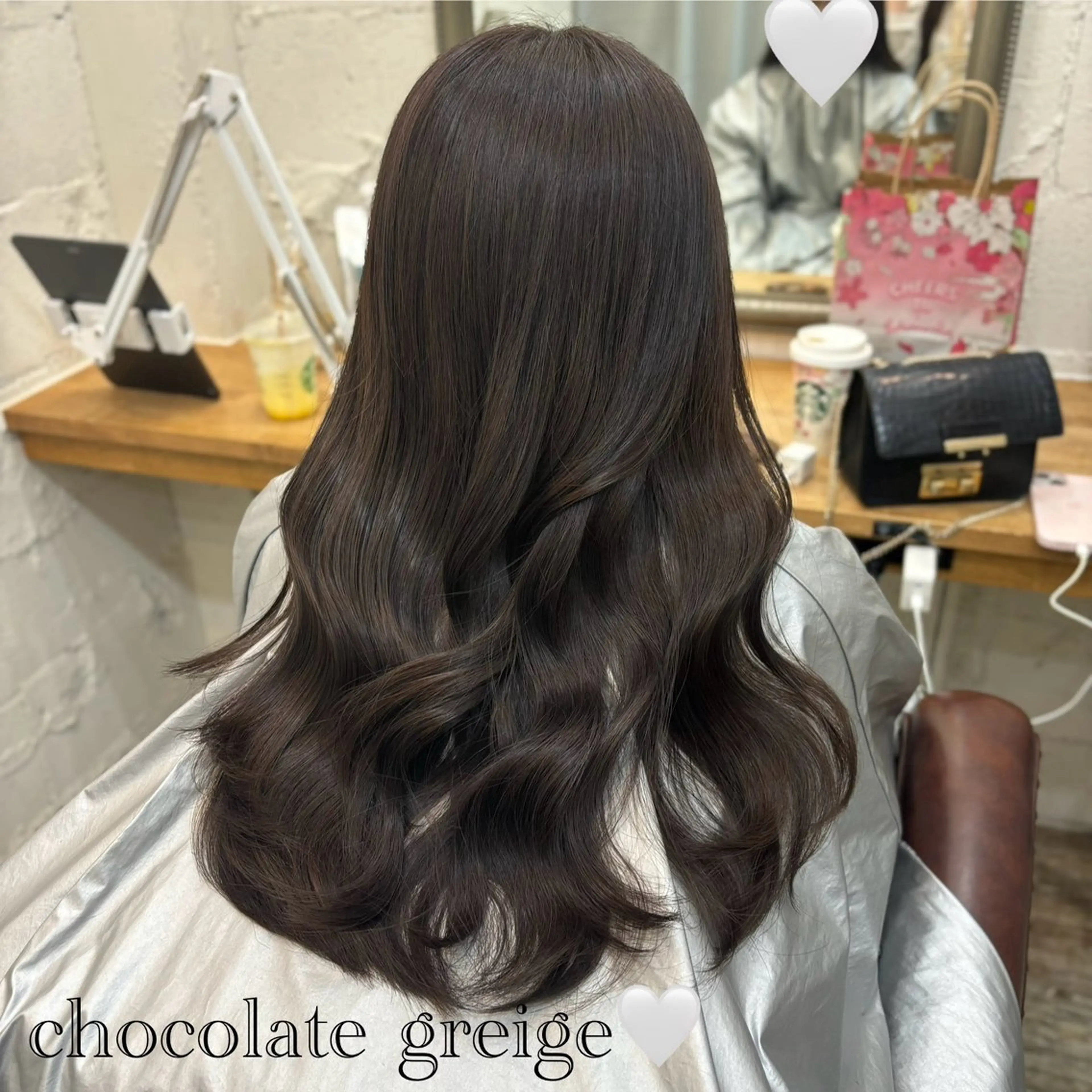 セミロング 髪質改善♡ 保坂汐音のヘアスタイル