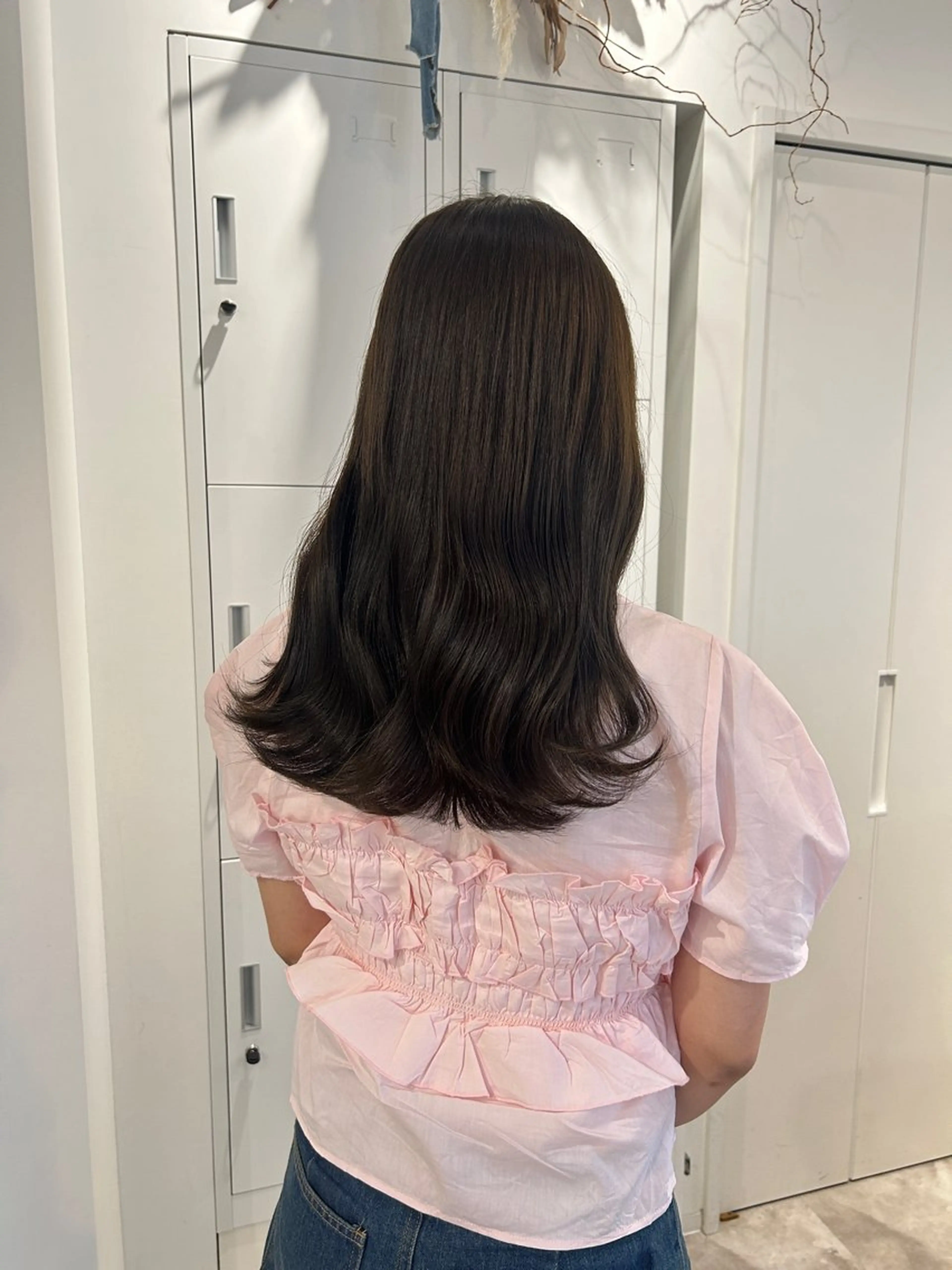 セミロング カラー 河野 いずみのヘアスタイル