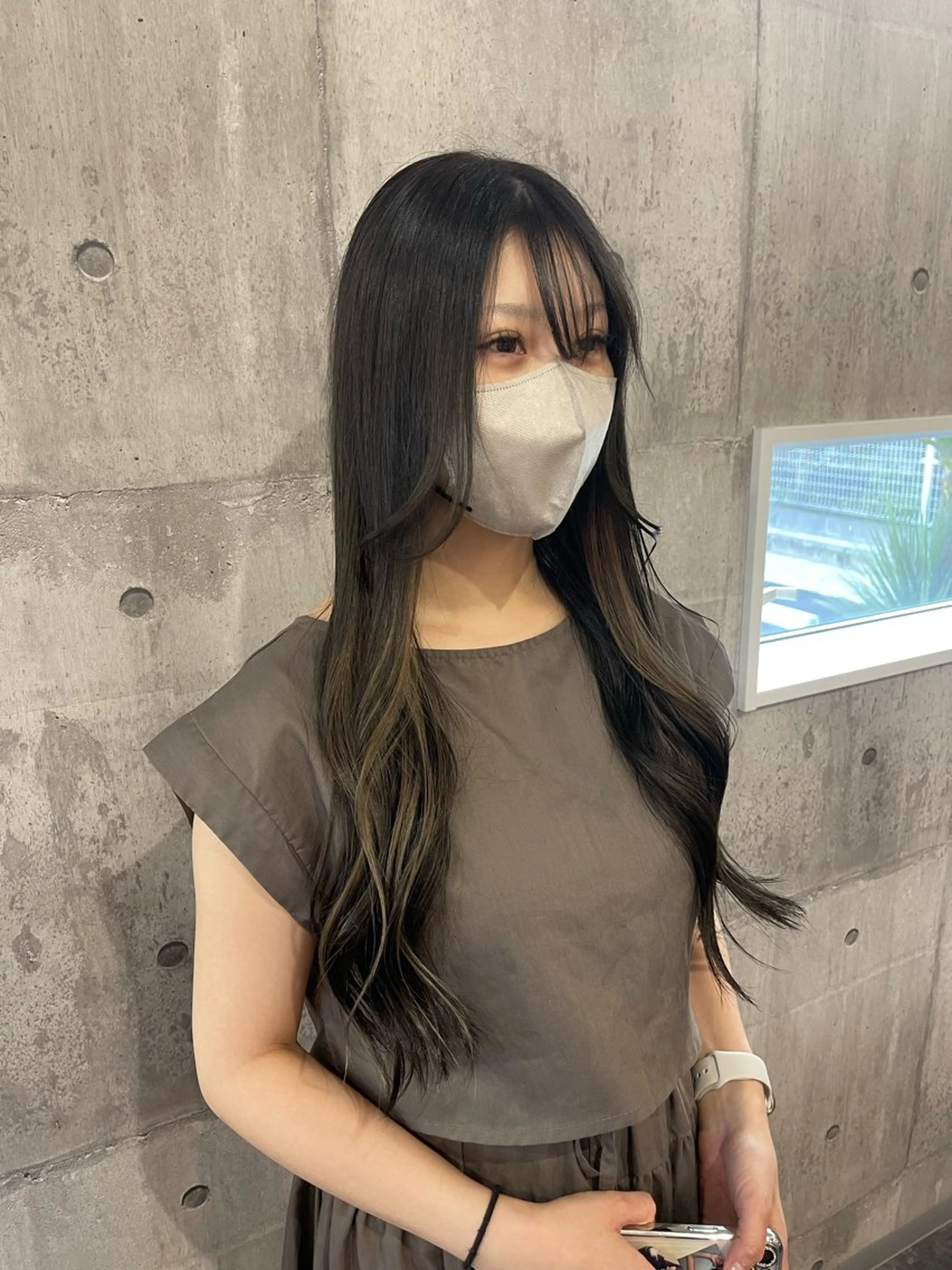 ロング カラー イヤリングカラー Felice Erikaのヘアスタイル