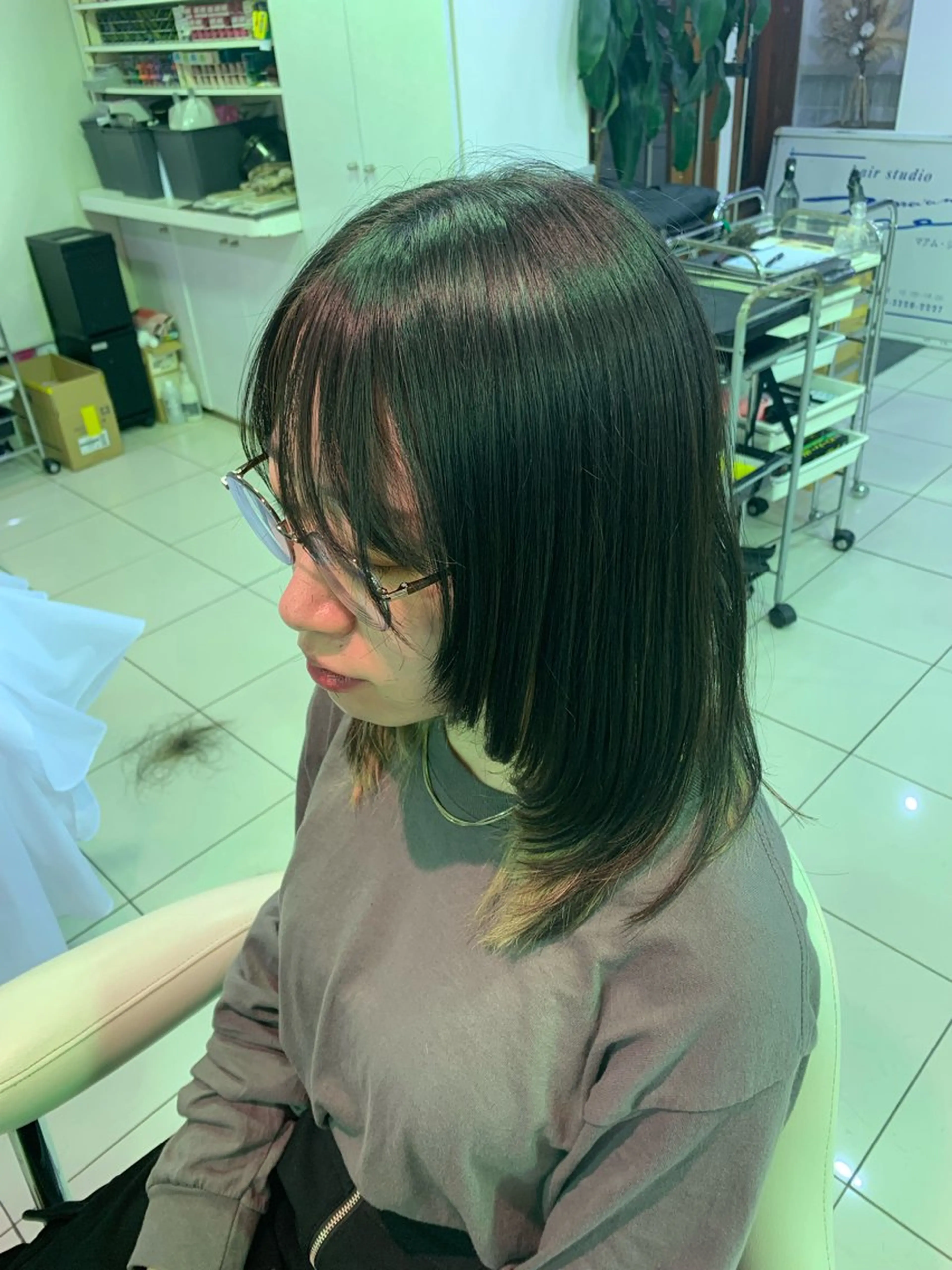 ミディアム マアムジー明大前店所属・佐藤 志陽のヘアスタイル