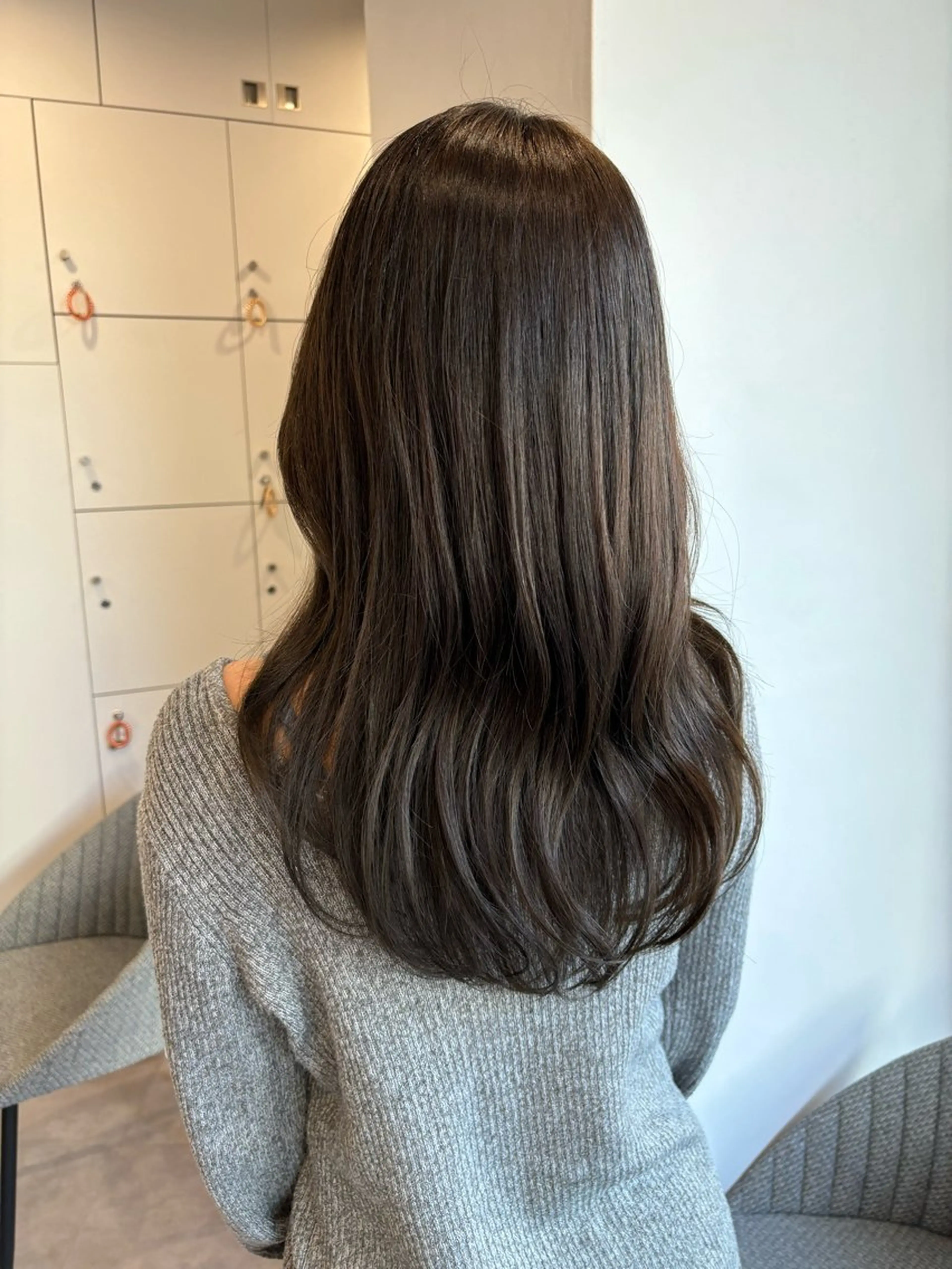 ロング カラー 韓国風ヘア レイヤーカット カット ヘアカラー 細野 菜月のヘアスタイル