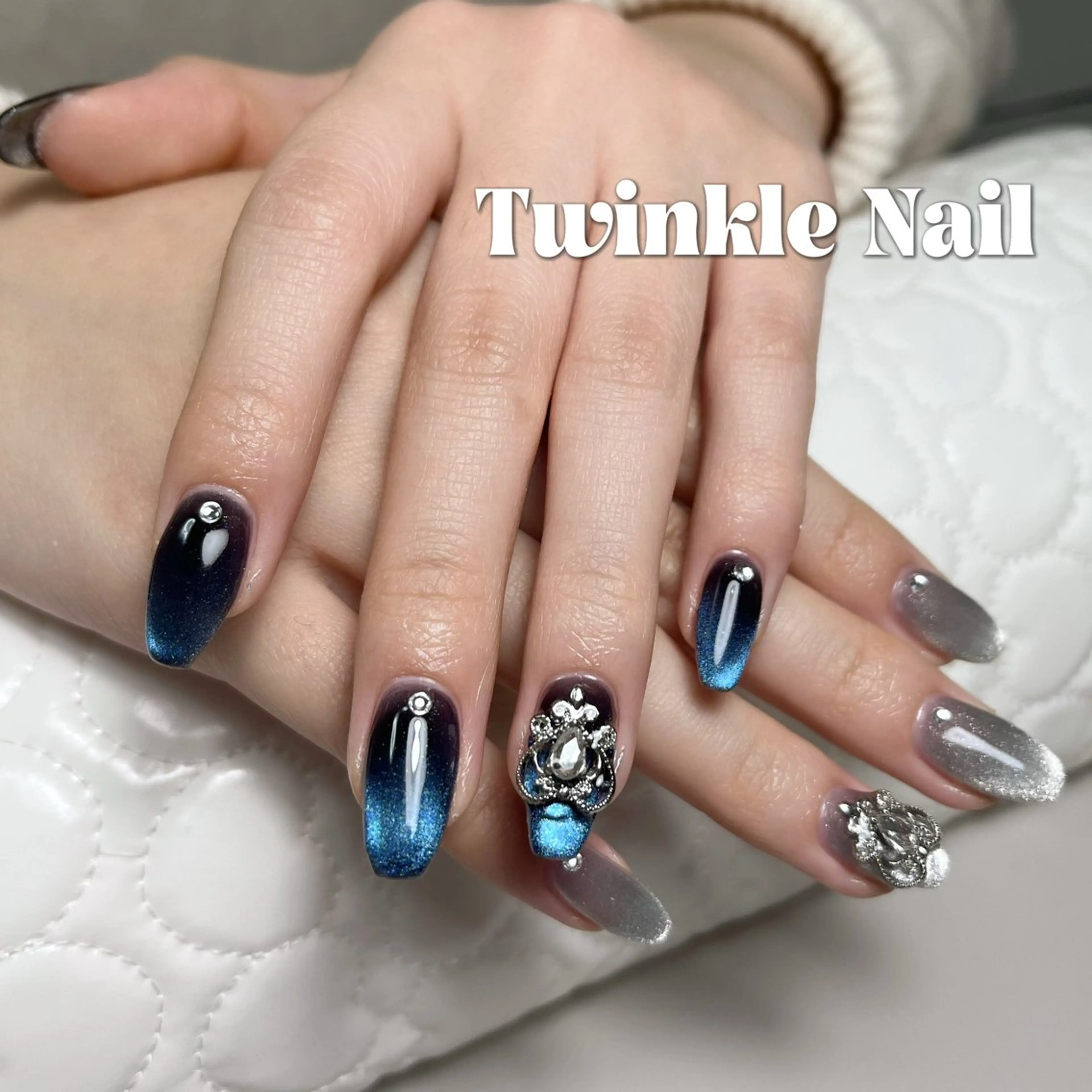 ネイル マグネットネイル Twinkle Nail Kuboのネイルデザイン