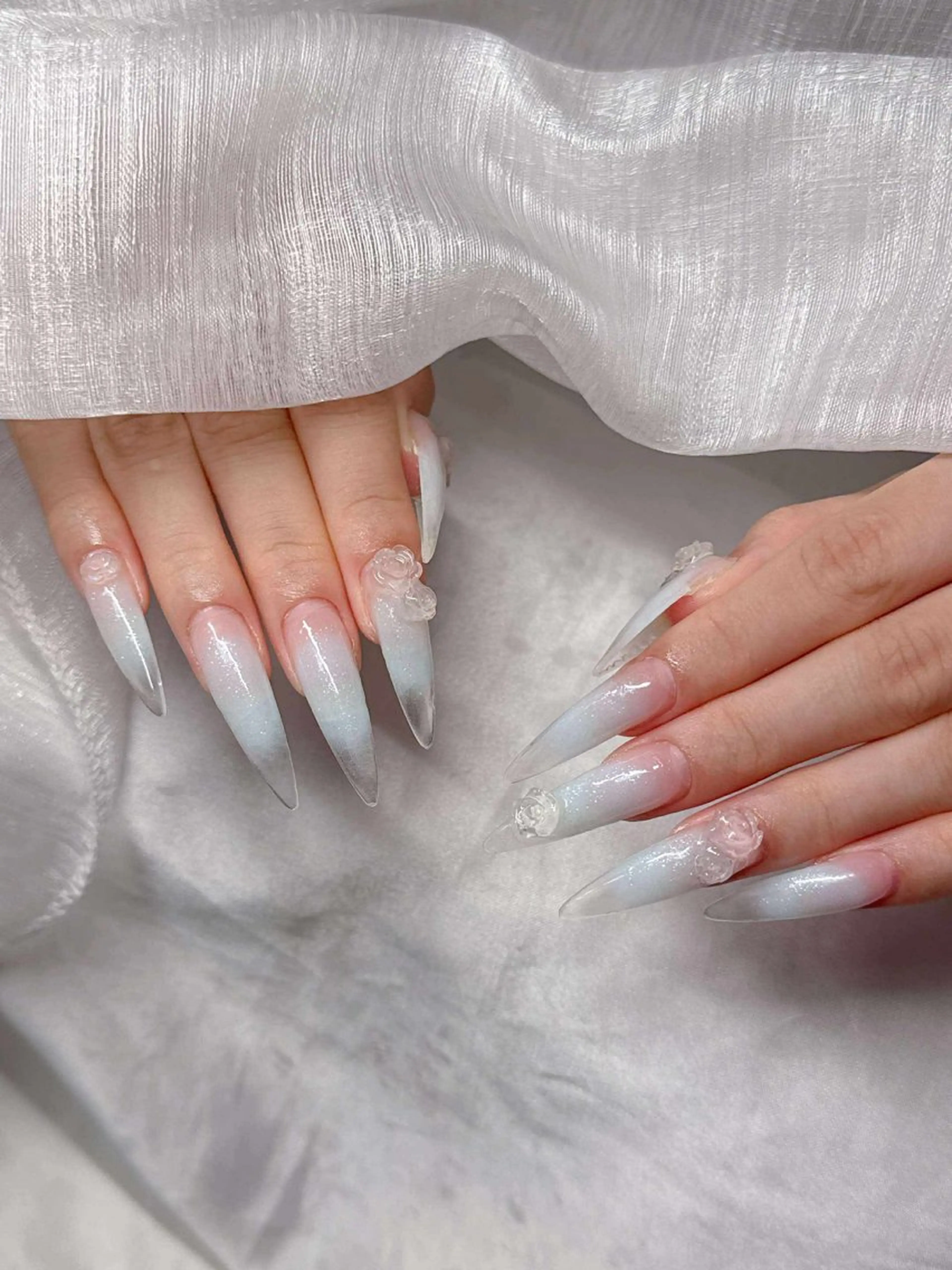 ネイル ハンドネイル Lee Nailsのネイルデザイン