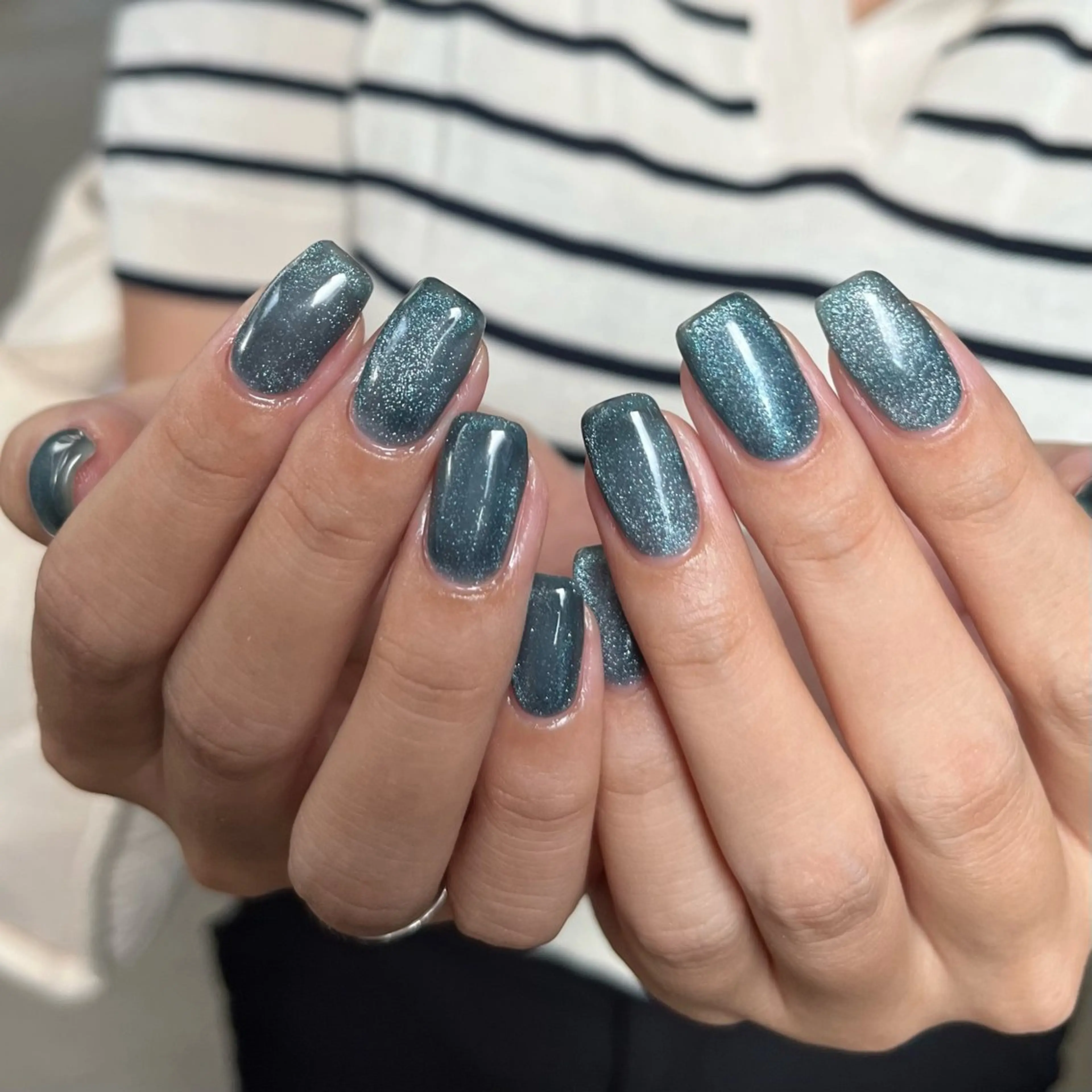 ネイル グリーン マグネットネイル nail salon O (en)所属・vegh. nail／阿波座のネイルデザイン