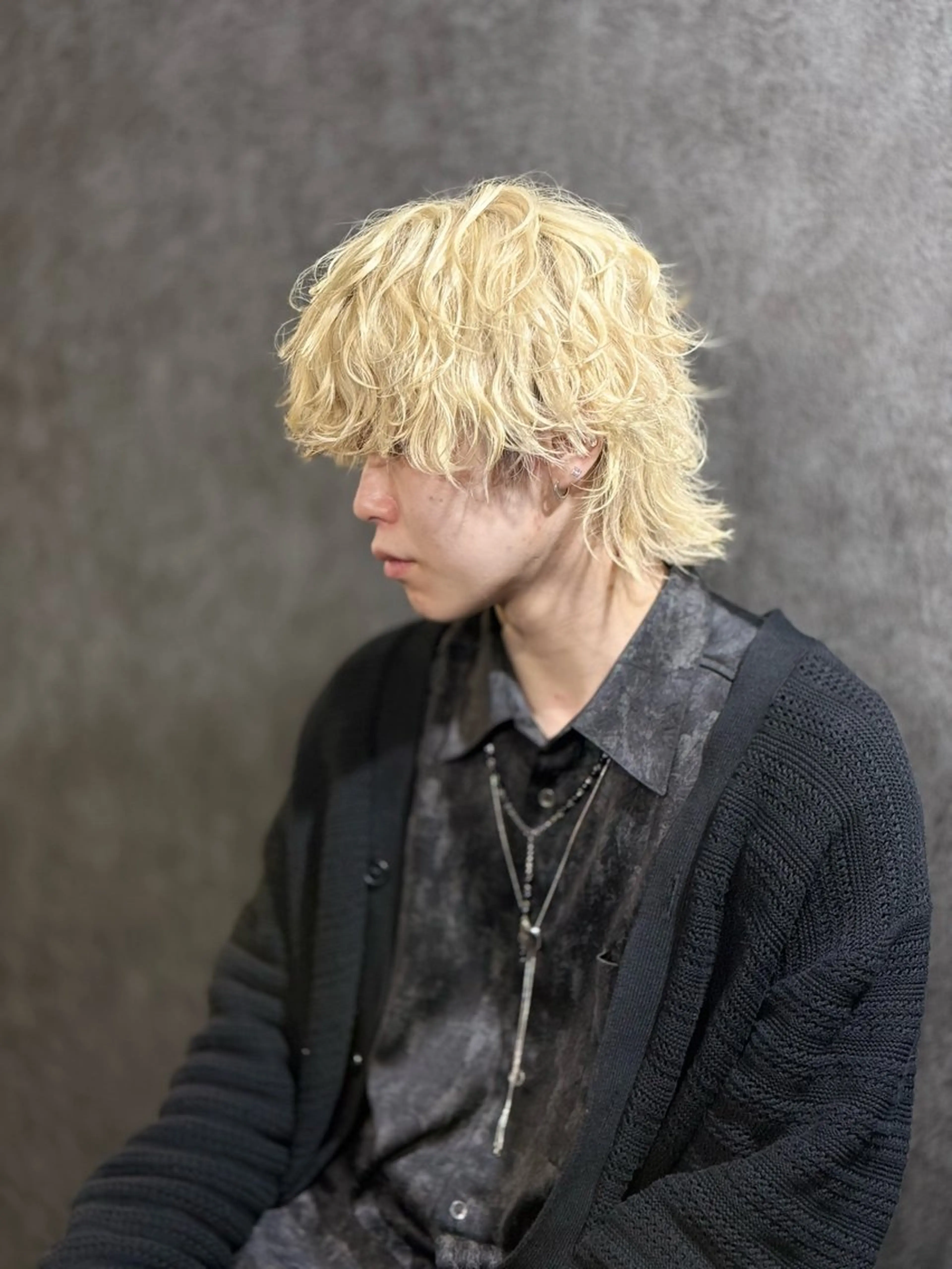ミディアム カラー メンズ カット ヘアカラー 難波/メンズウルフ・ フェザーパーマ鶴田文のヘアスタイル