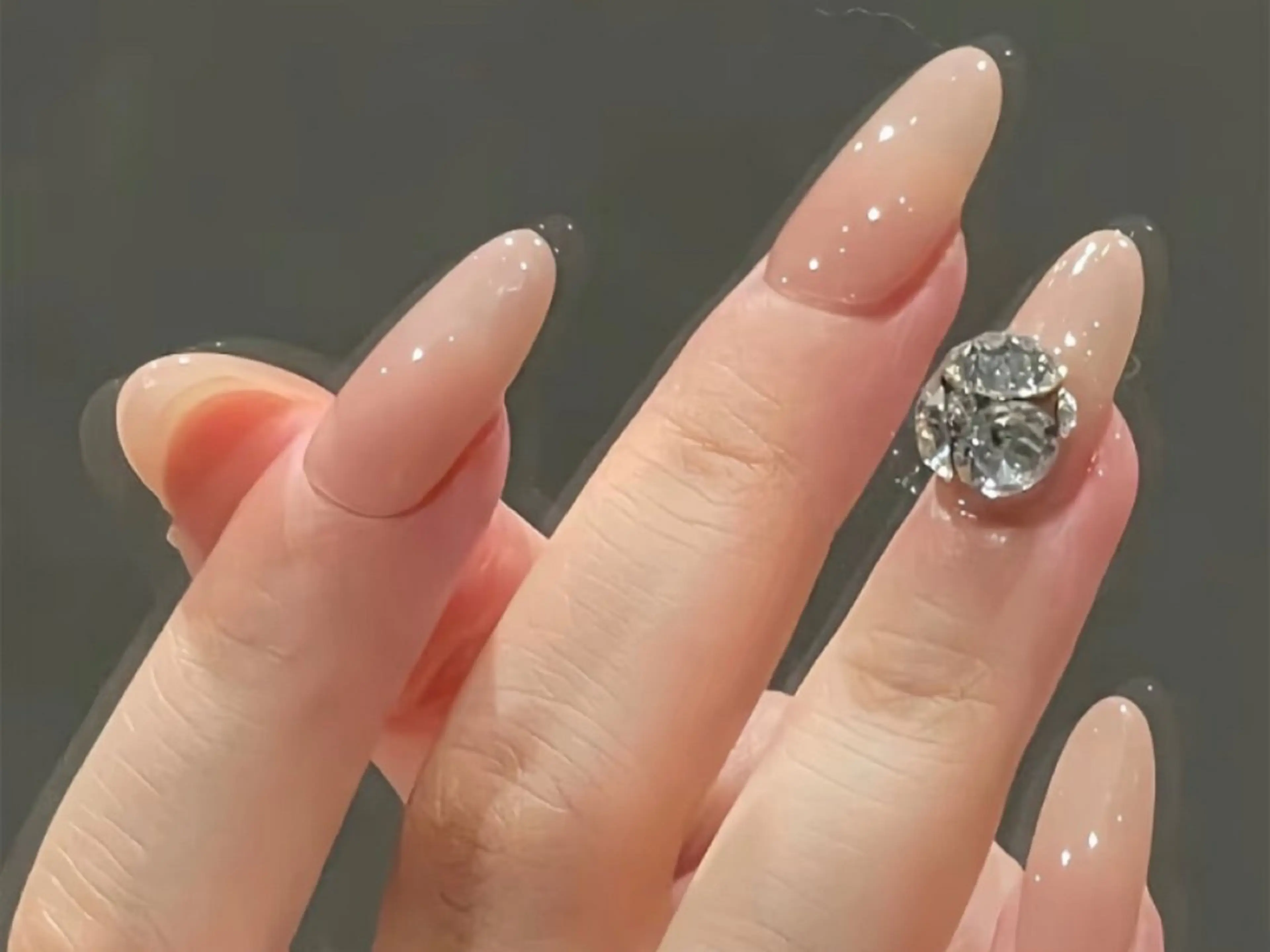 ネイル オーロラネイル チークネイル 長さ出し フットネイル フレンチネイル AND Nail 長さだし専門店のネイルデザイン