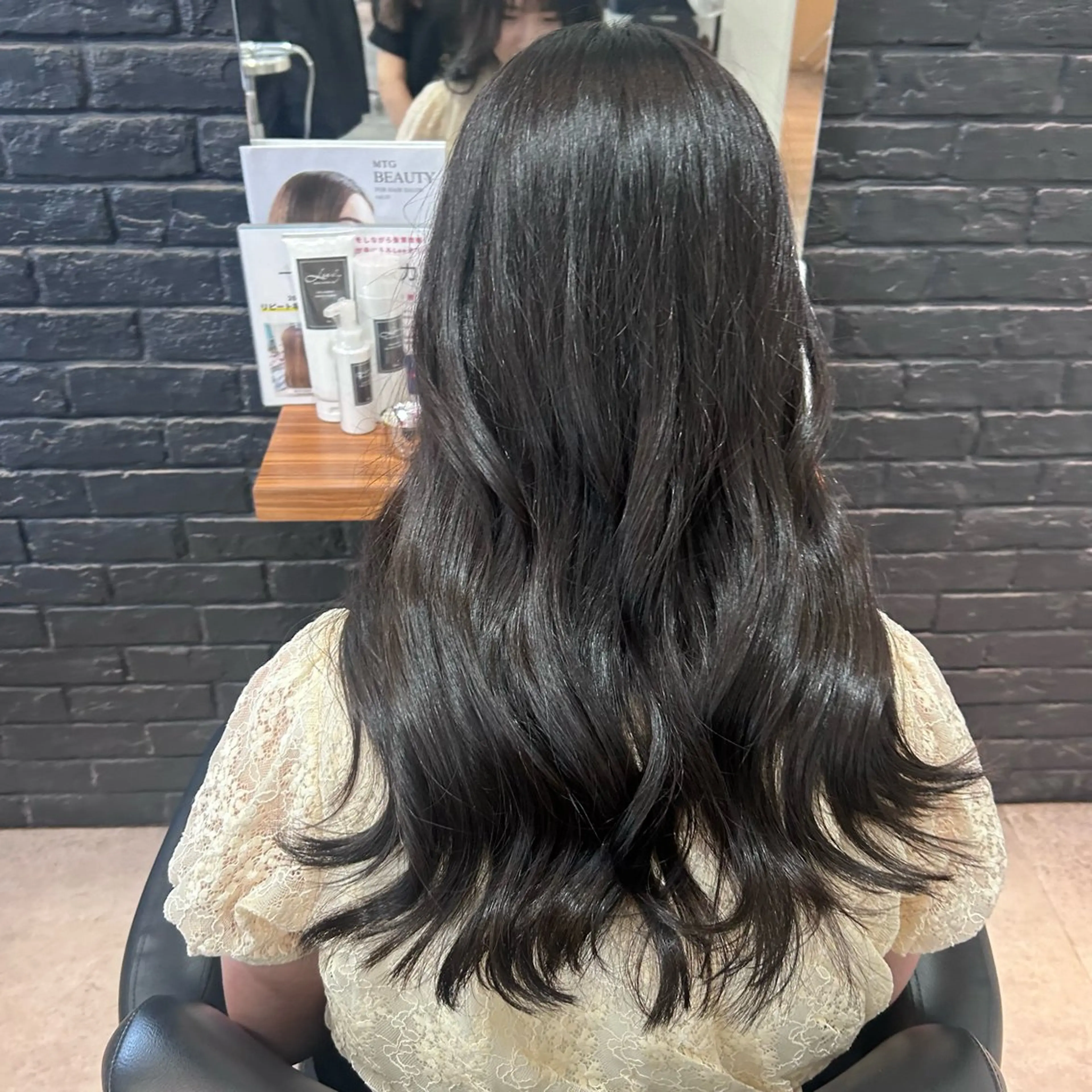 ロング カラー ダークグレー Slap Dash 【スラップ ダッシュ】所属・髪質改善カラー 🧸かりん🎀‪のヘアスタイル