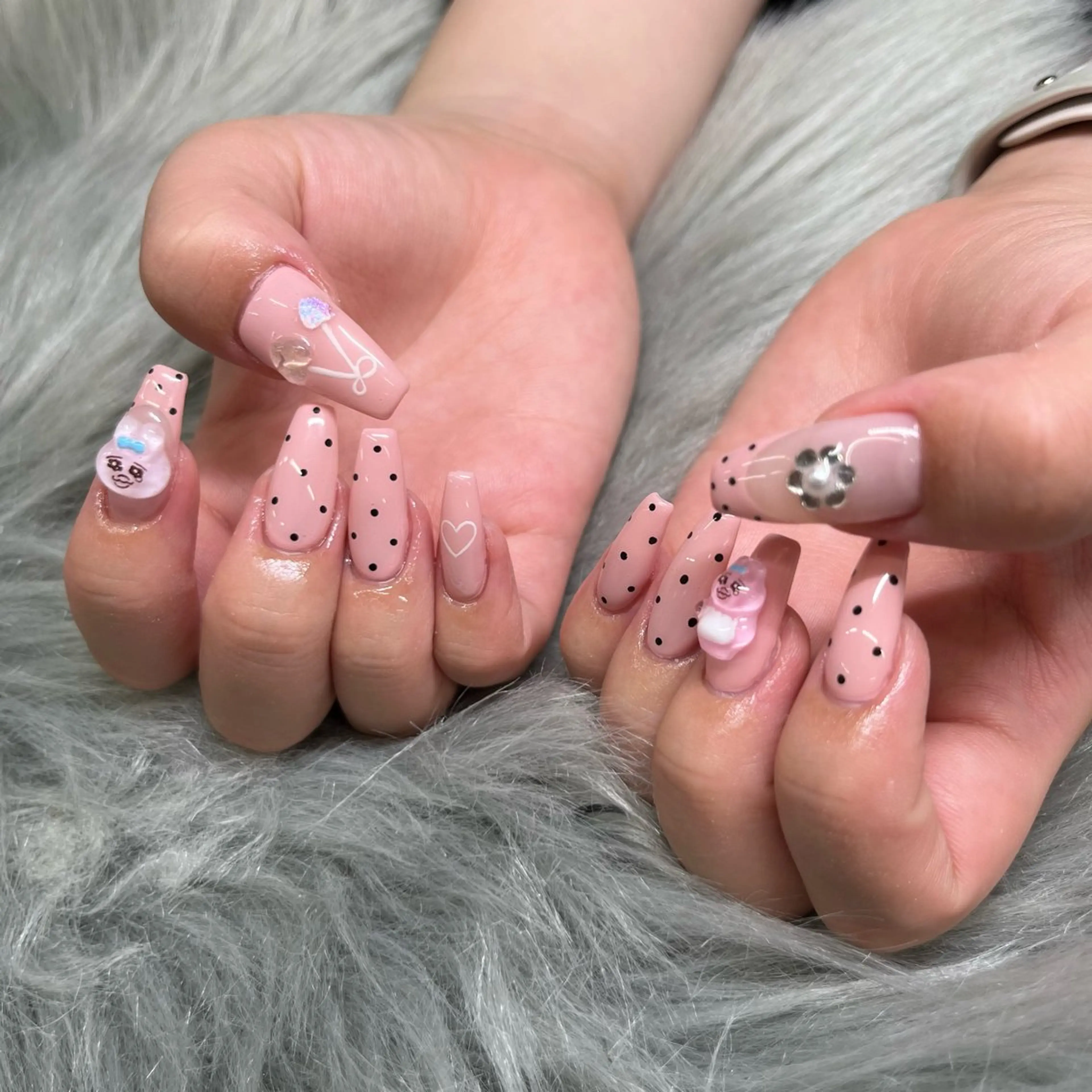 ネイル Riel ネイル&アイラッシュ 京橋店【リエル】所属・【Riel 京橋】MAHOのマツエク・マツパデザイン