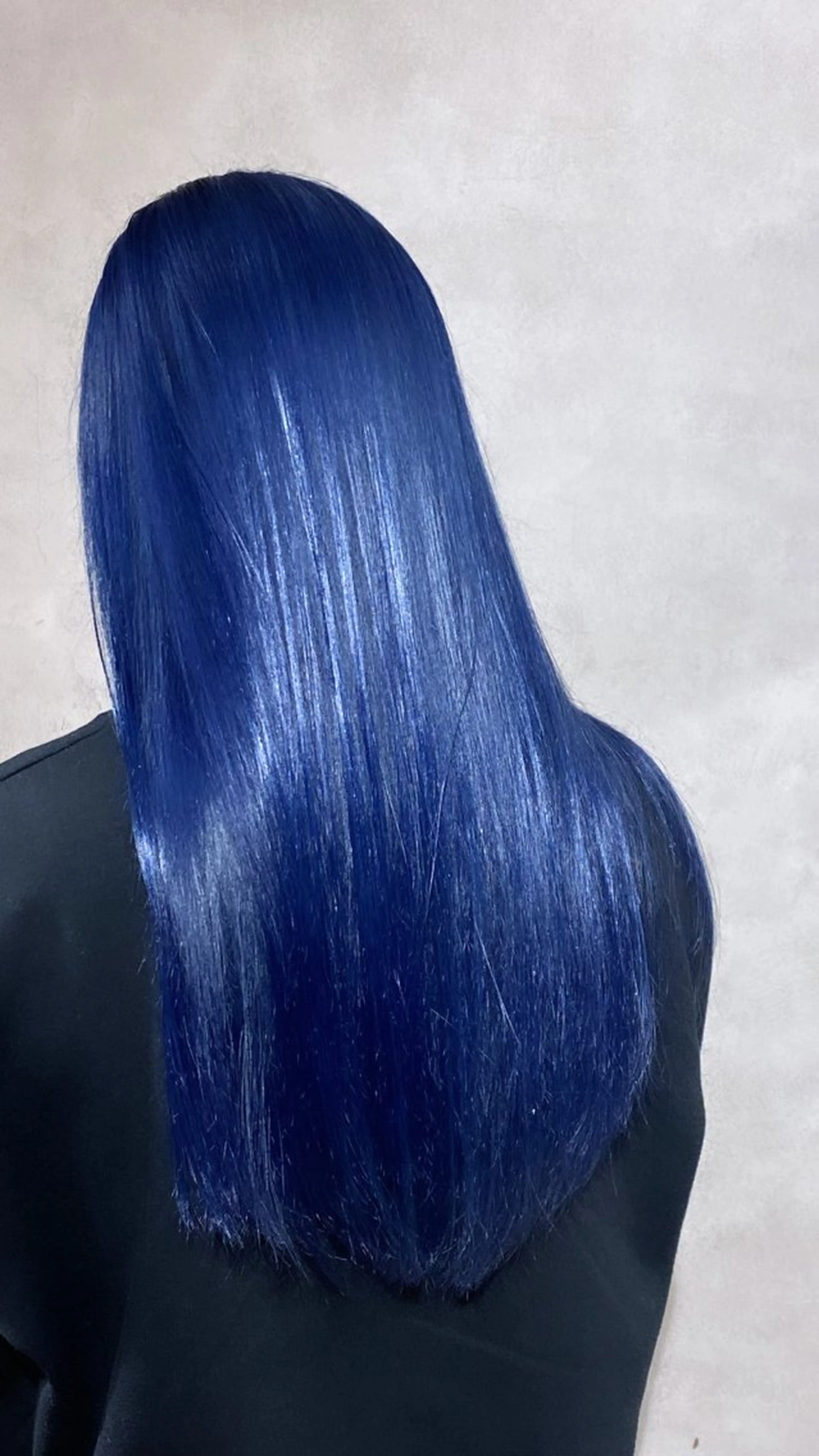 カラー ブルーカラー ネイビーカラー ヘアカラー ヘアセット Seleneコウキ ブリーチ/ハイトーンのヘアスタイル