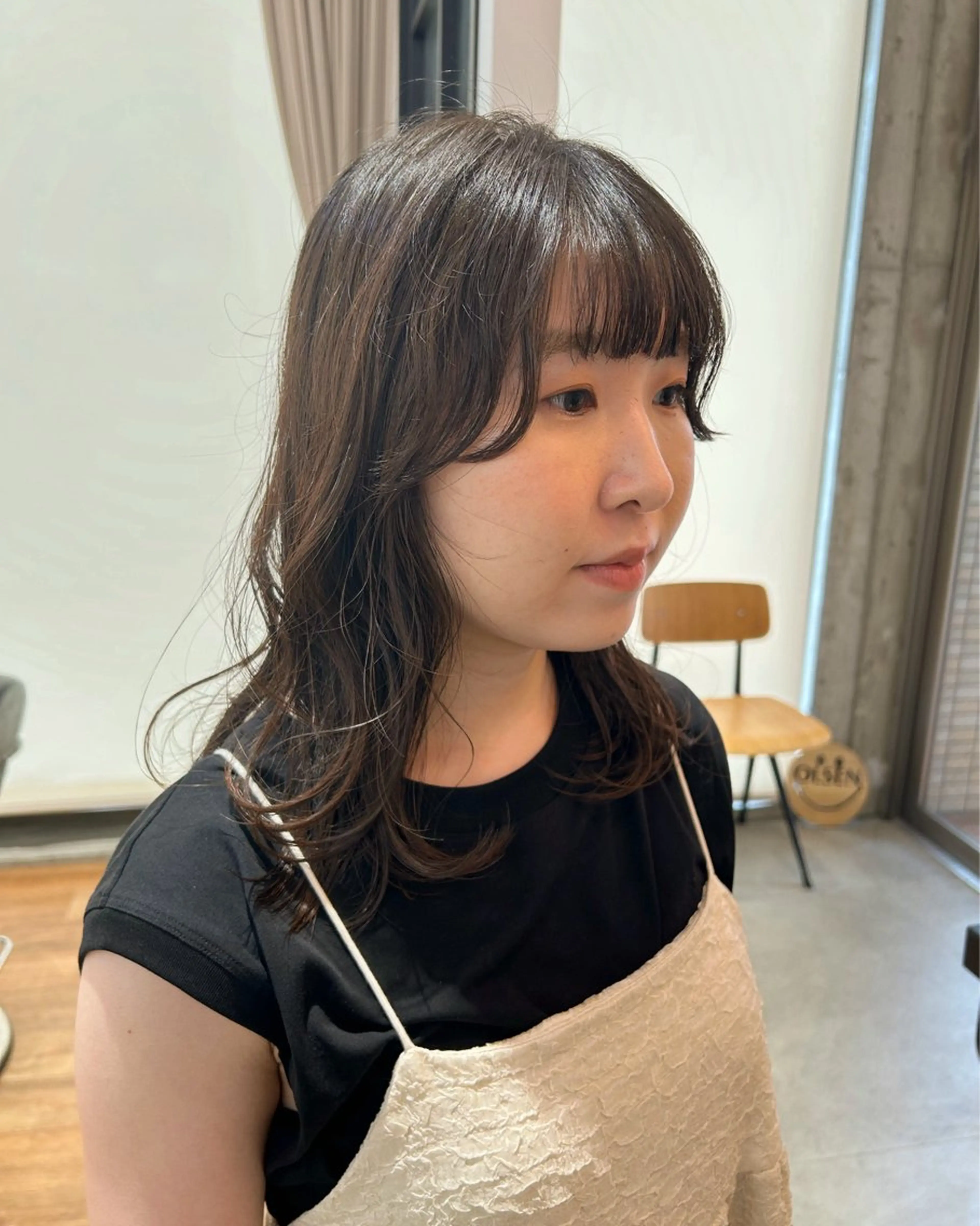 ミディアム カラー パーマ ミディアムパーマ ヘアカラー 表参道OLSEN✂︎ nanamiのヘアスタイル