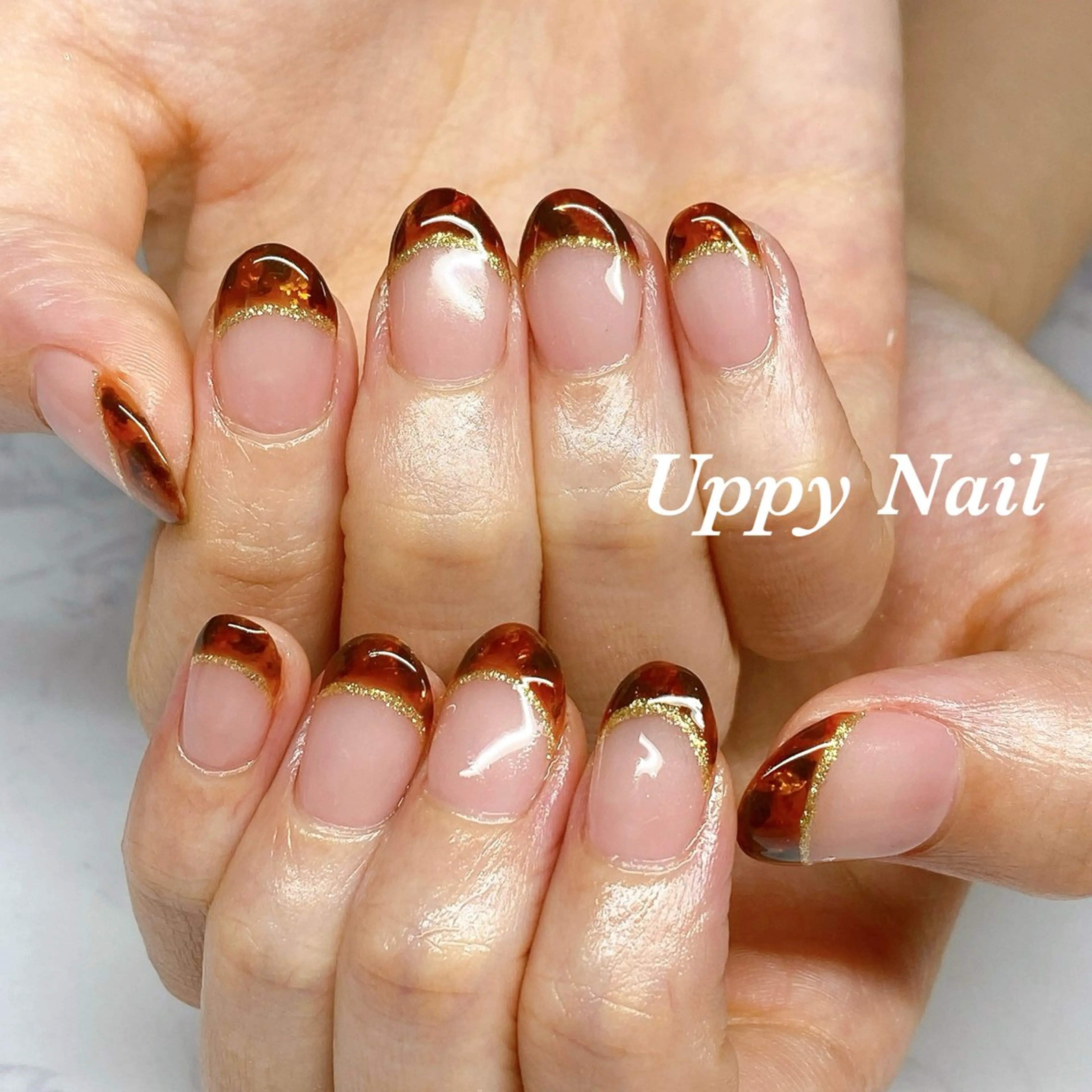 ネイル べっ甲ネイル フレンチネイル ハンドネイル Uppy Nail ukyoのネイルデザイン