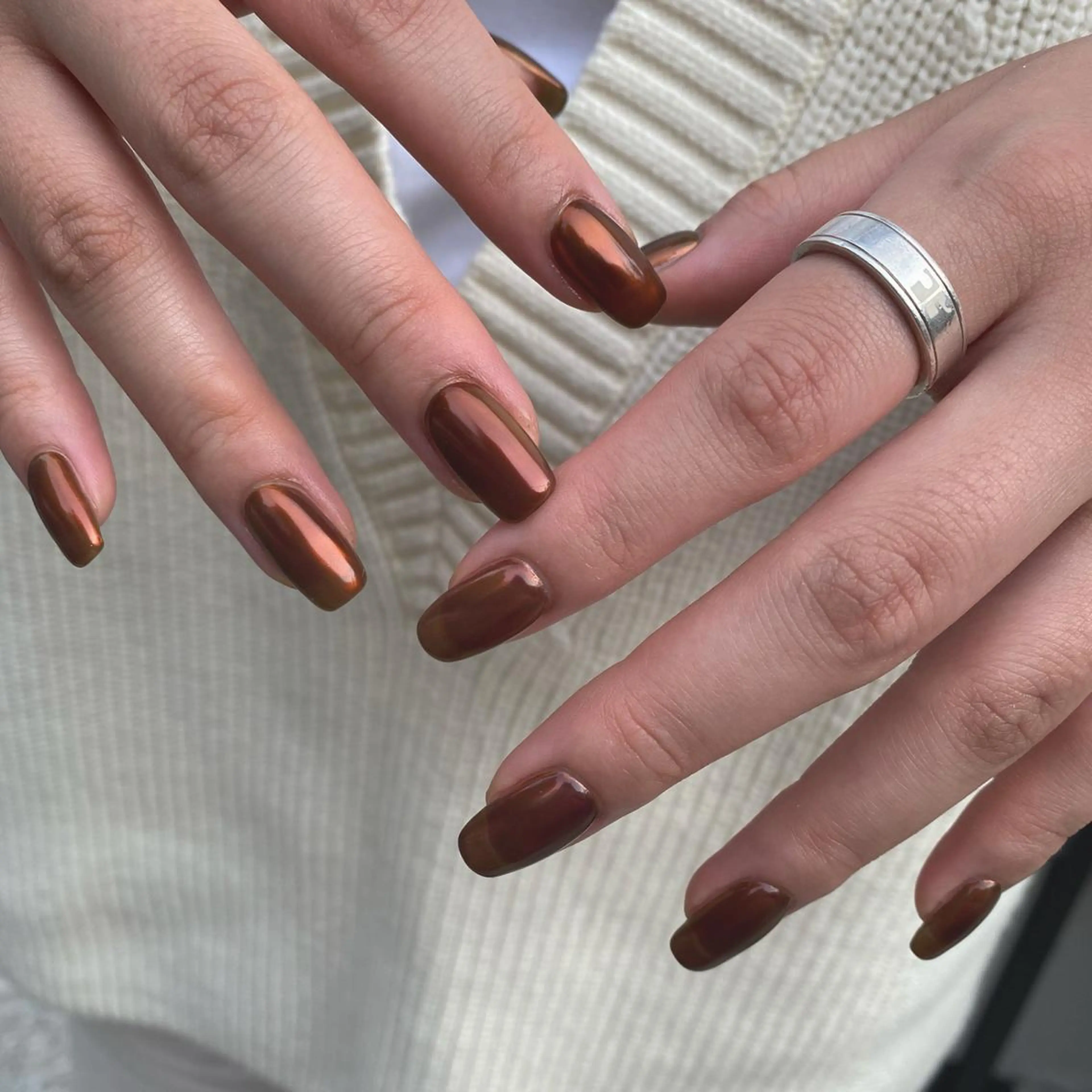 ネイル ミラーネイル 🌼大西洋子 laughl🌼のネイルデザイン