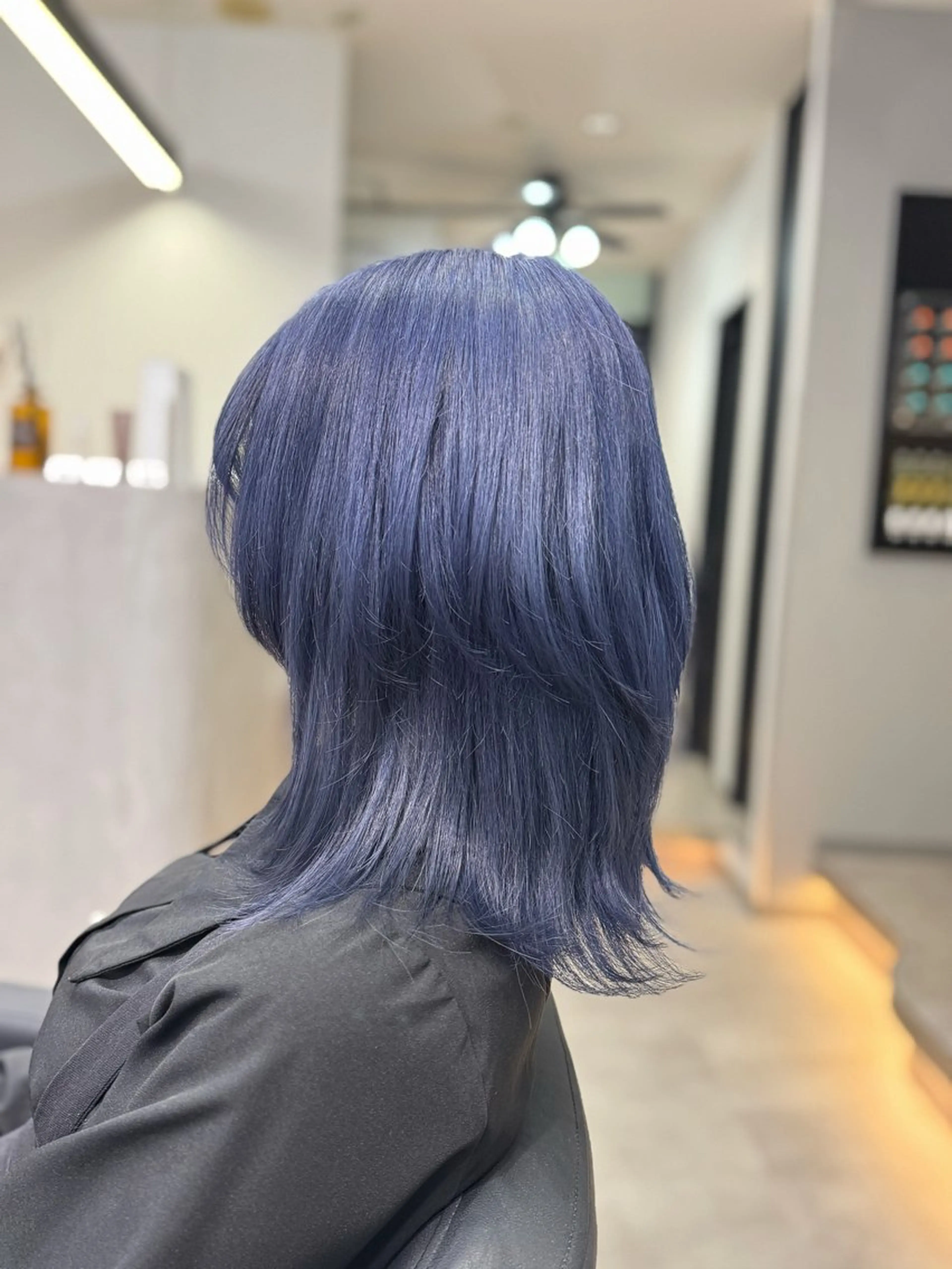 ミディアム カラー ブルーカラー ネイビーカラー ヘアカラー ギャルの女神/ Shionのヘアスタイル