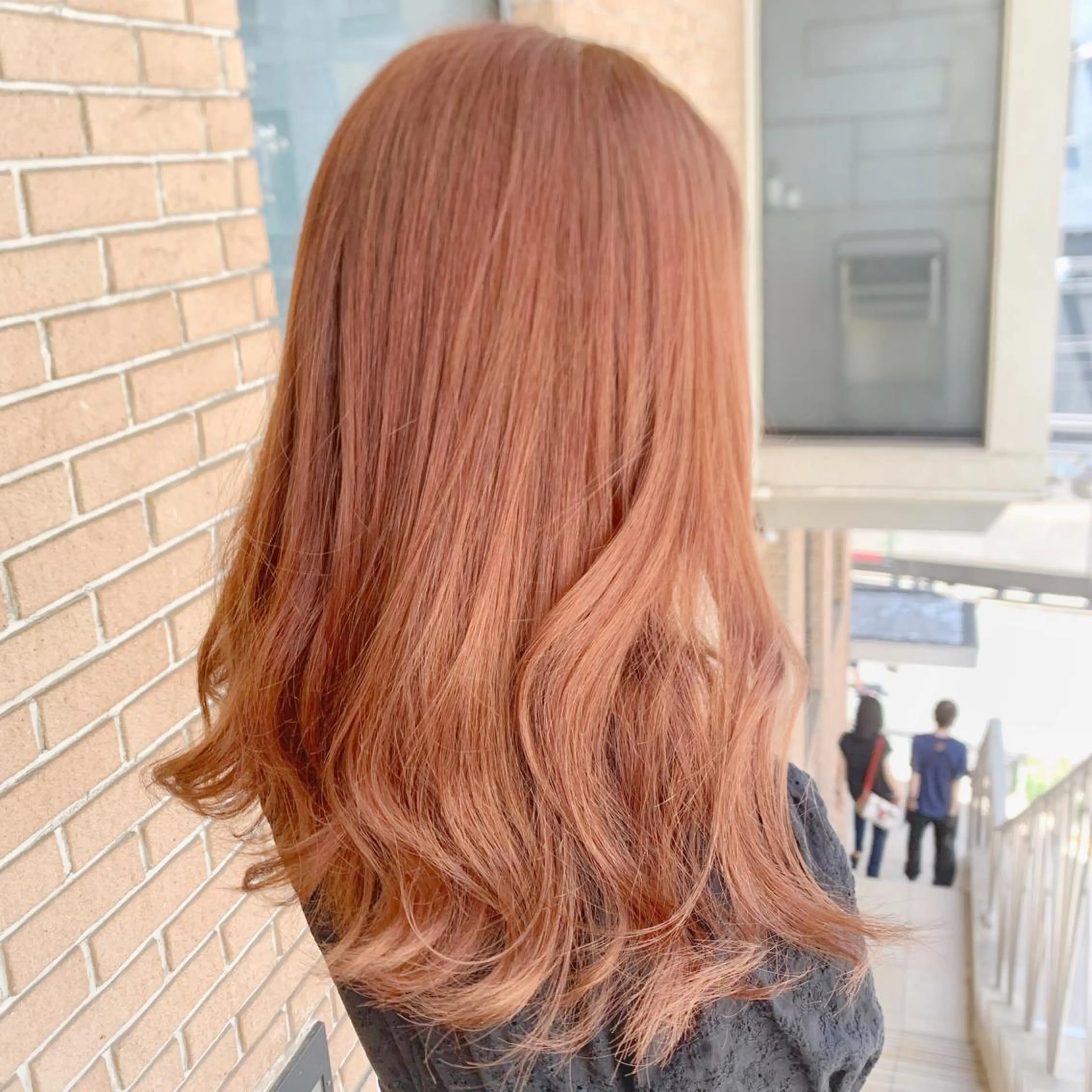 ロング カラー ヘアアレンジ ピンクカラー ヘアカラー ピンクカラー🩷 ヘアセットＮＯ.1のヘアスタイル