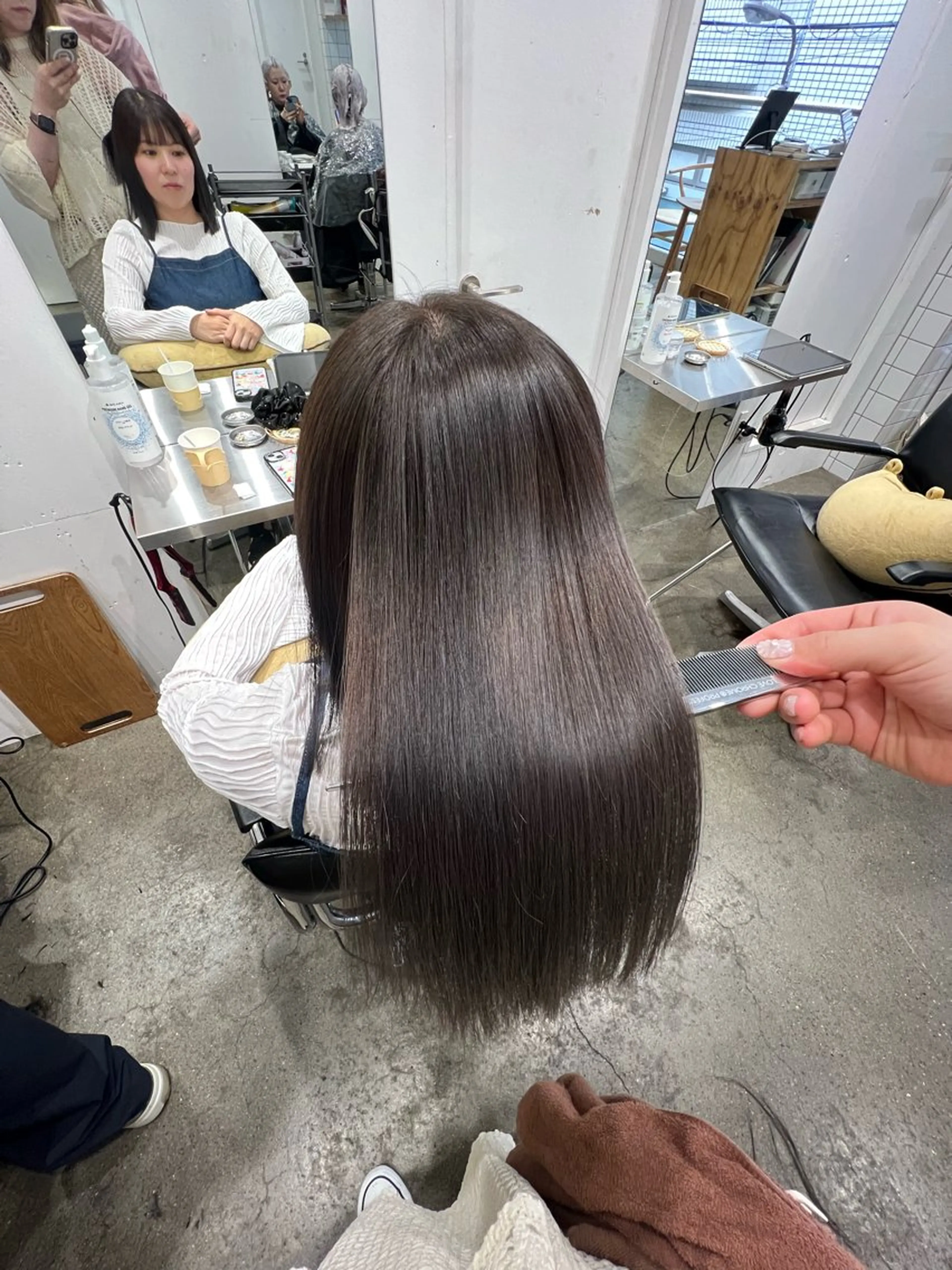 セミロング カラー パーマ ブリーチ 髪質改善 トリートメント ストレートパーマ カット 縮毛矯正 トリートメント ✨髪質改善矯正× ブリーチ✨YU-KIのヘアスタイル