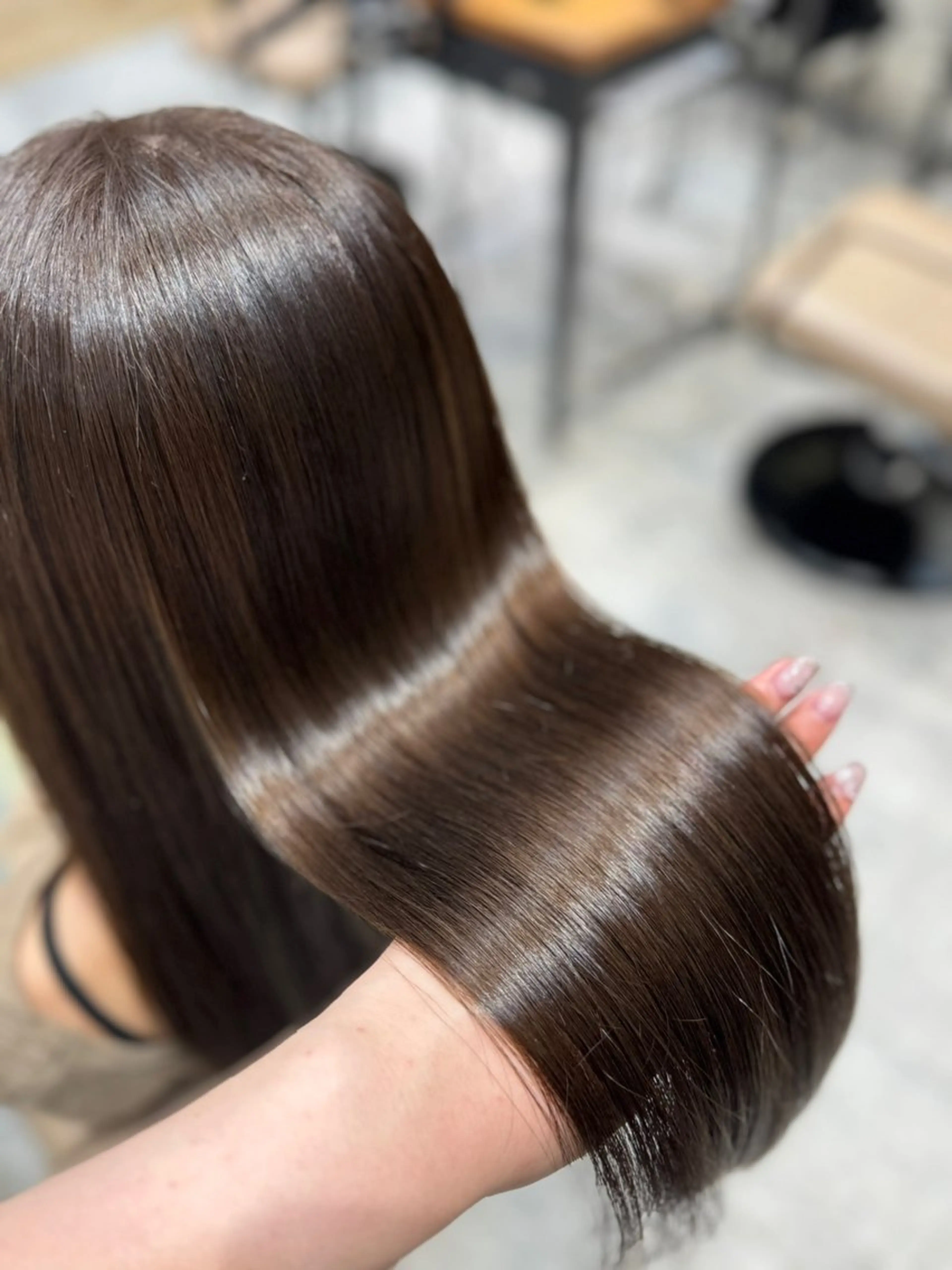 セミロング カラー セミロングパーマ アッシュ ベージュカラー ブリーチ ブラウンカラー ヘアカラー トリートメント 新宿透明感カラー 髪質改善/吉川怜奈のヘアスタイル