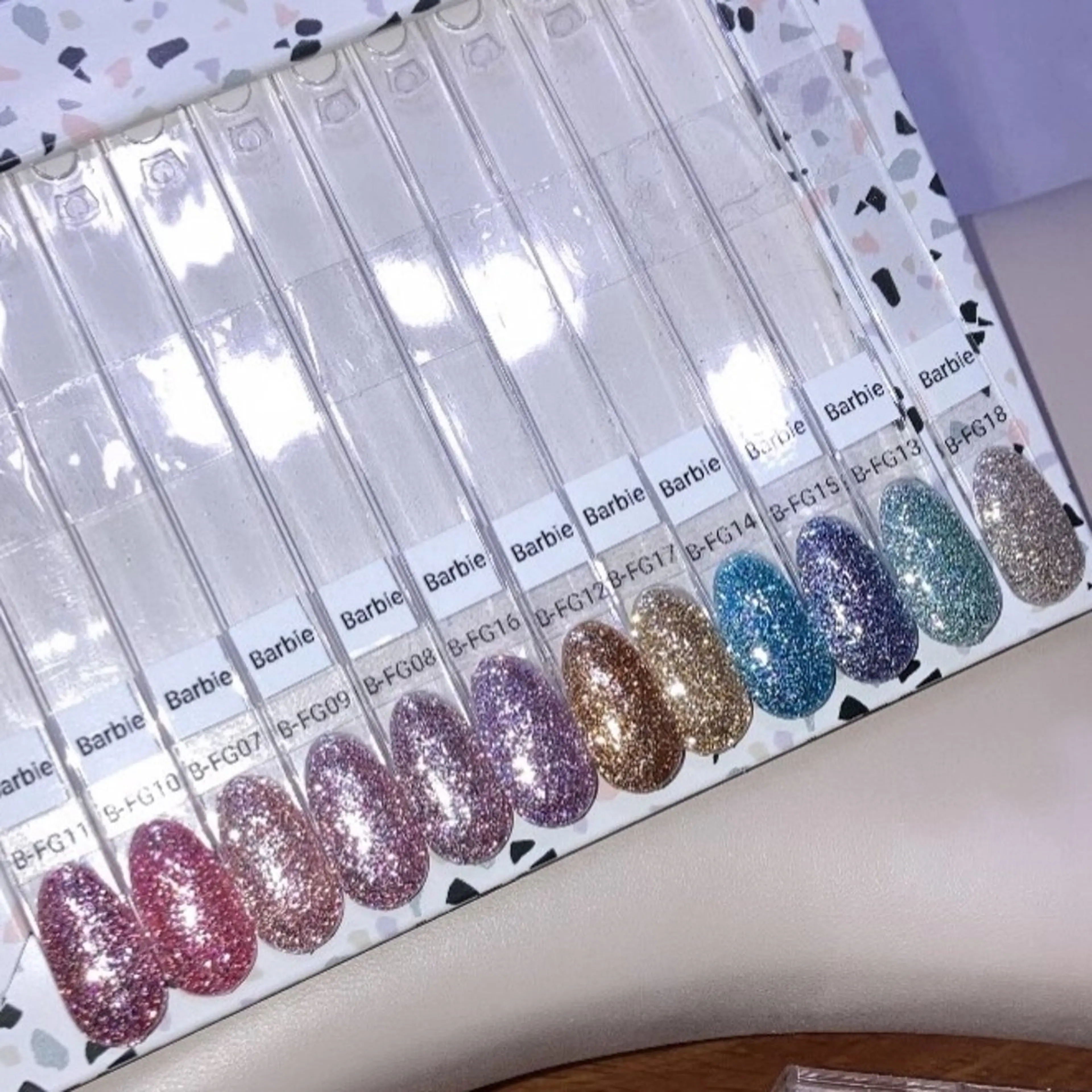 ネイル Legit nail salonのネイルデザイン