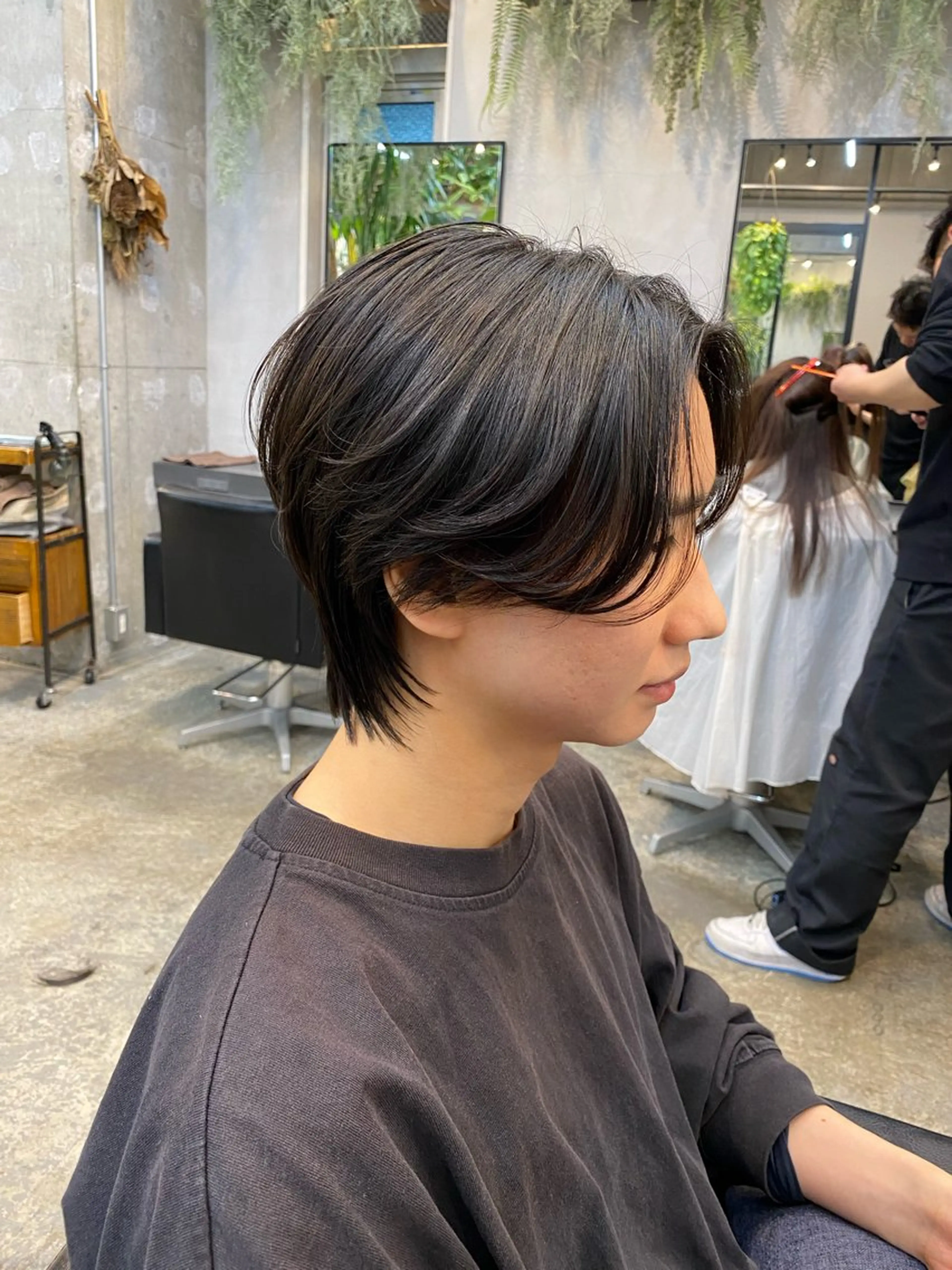 メンズ センターパート メンズウルフカット ウルフカット yamashita moekaのヘアスタイル