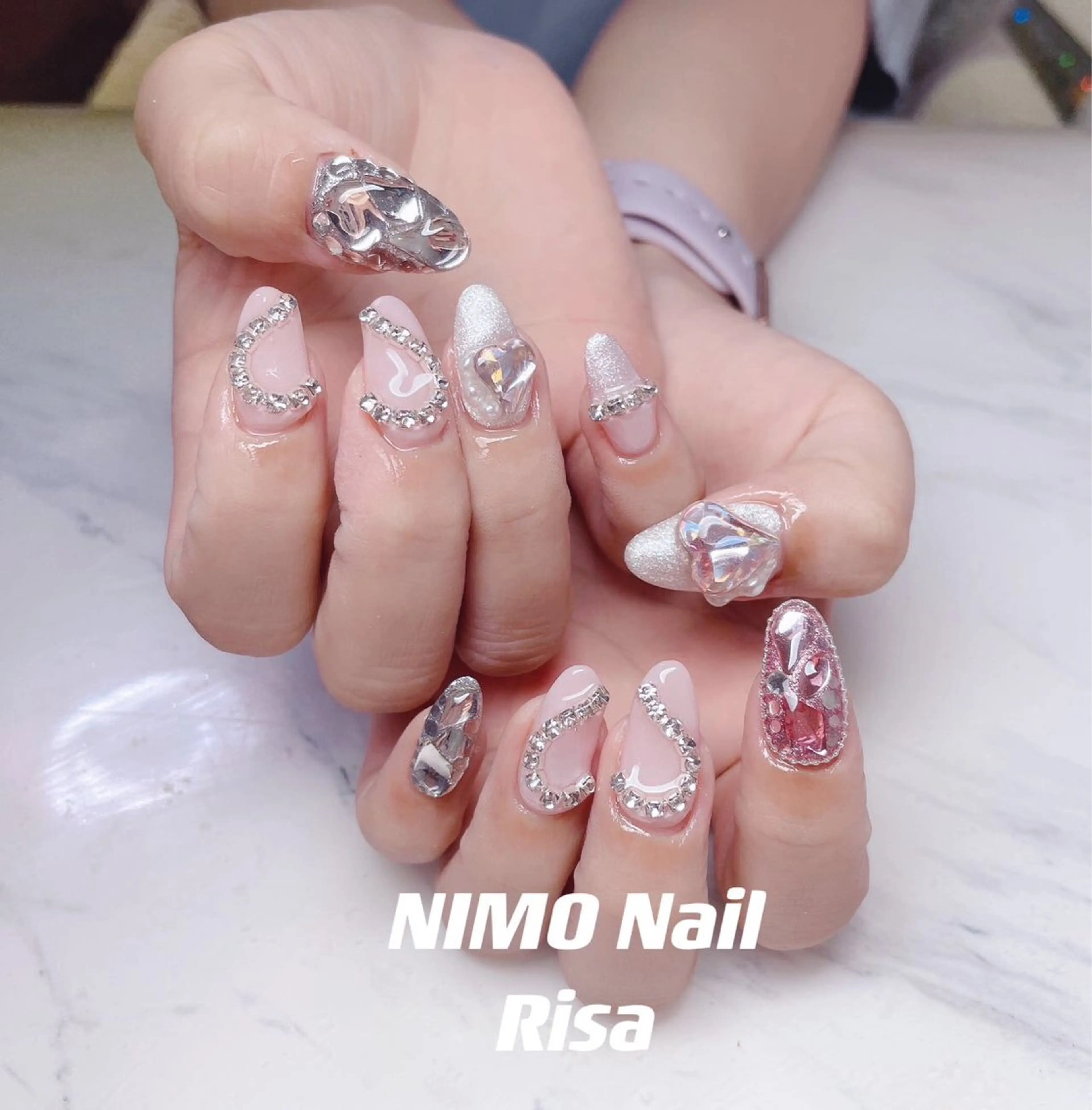 ネイル ハンドネイル RI SA☀️ リサのネイルデザイン