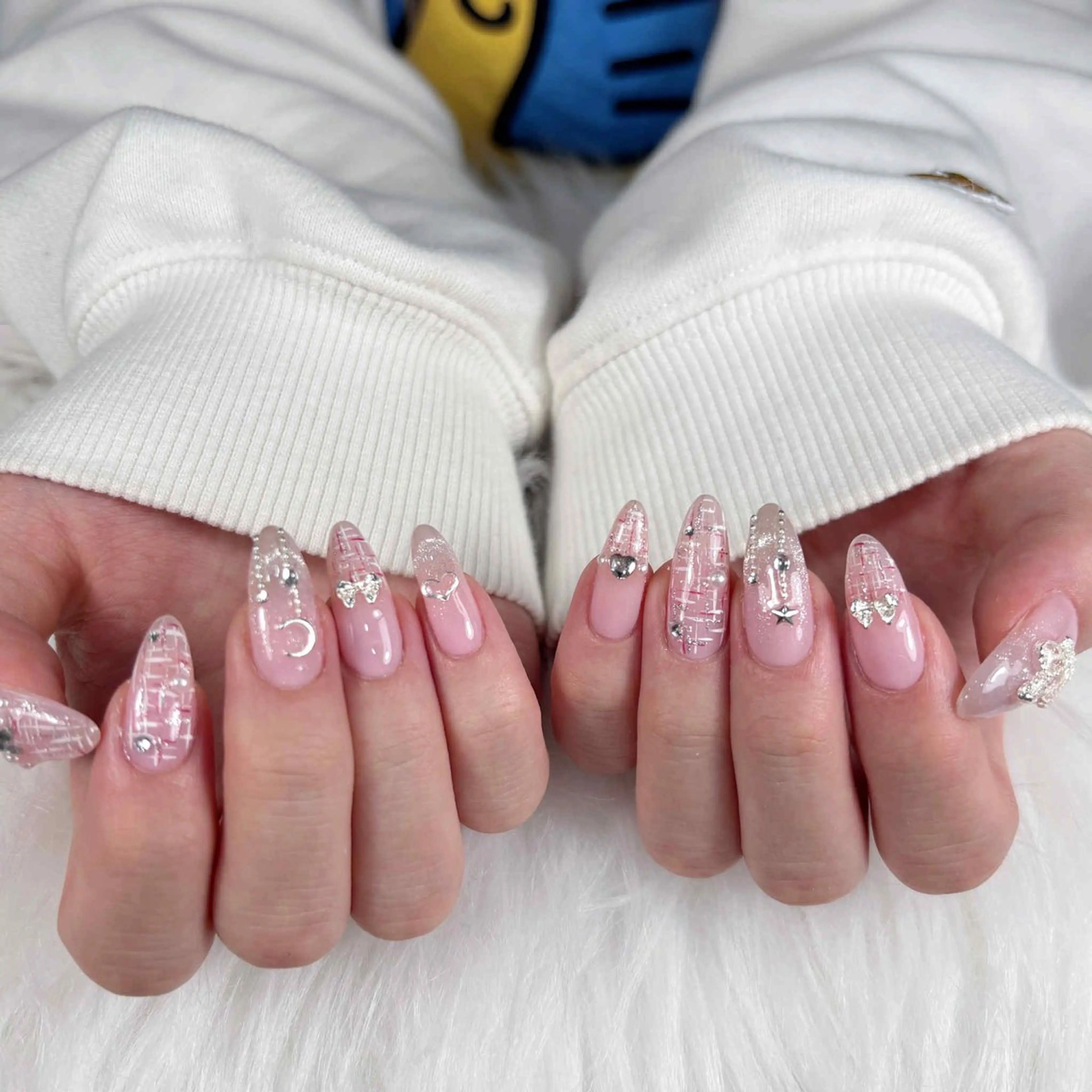 ネイル ハンドネイル QUEENSNAIL STUDIOのネイルデザイン